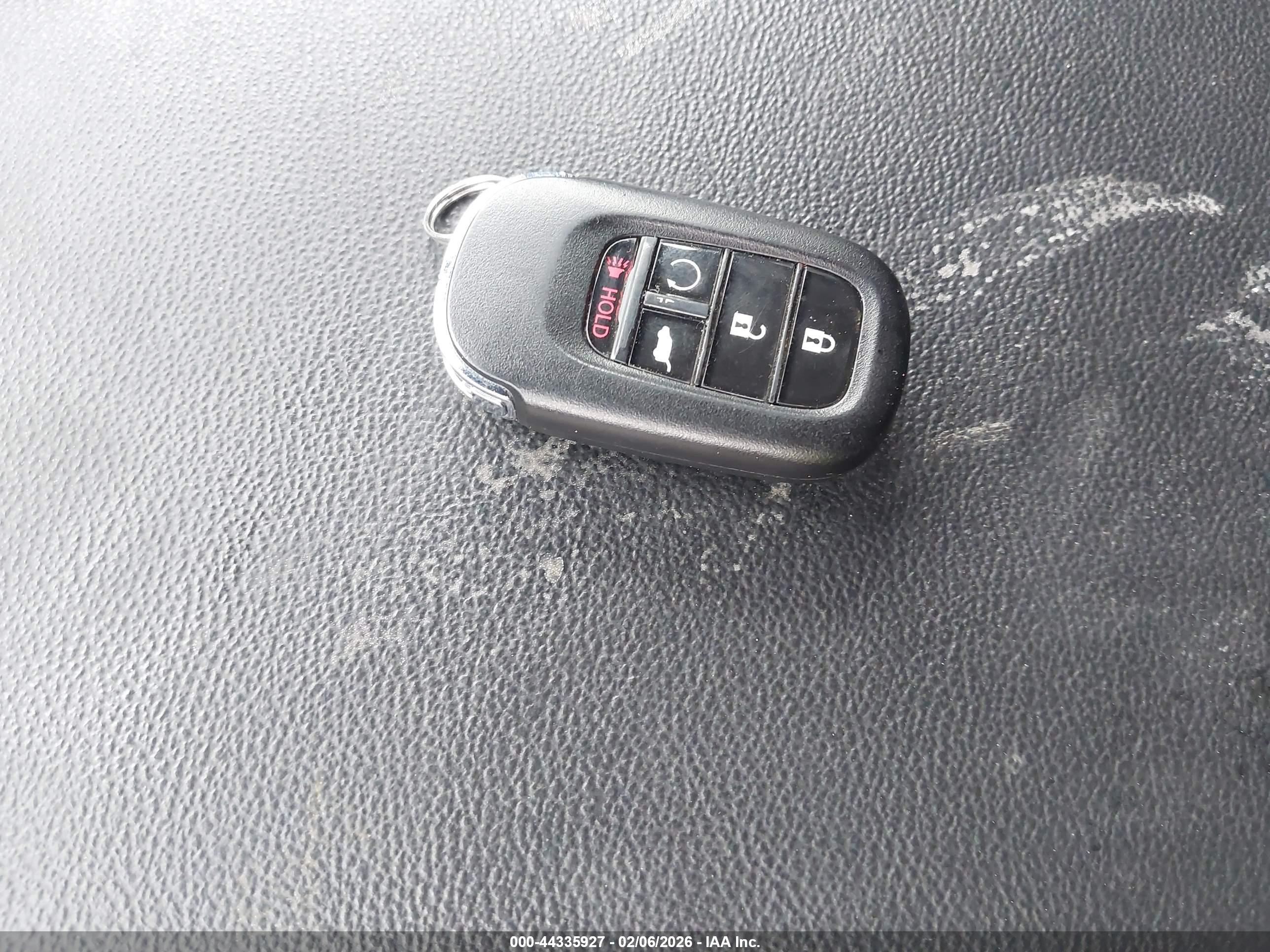 HONDA CR-V image 11