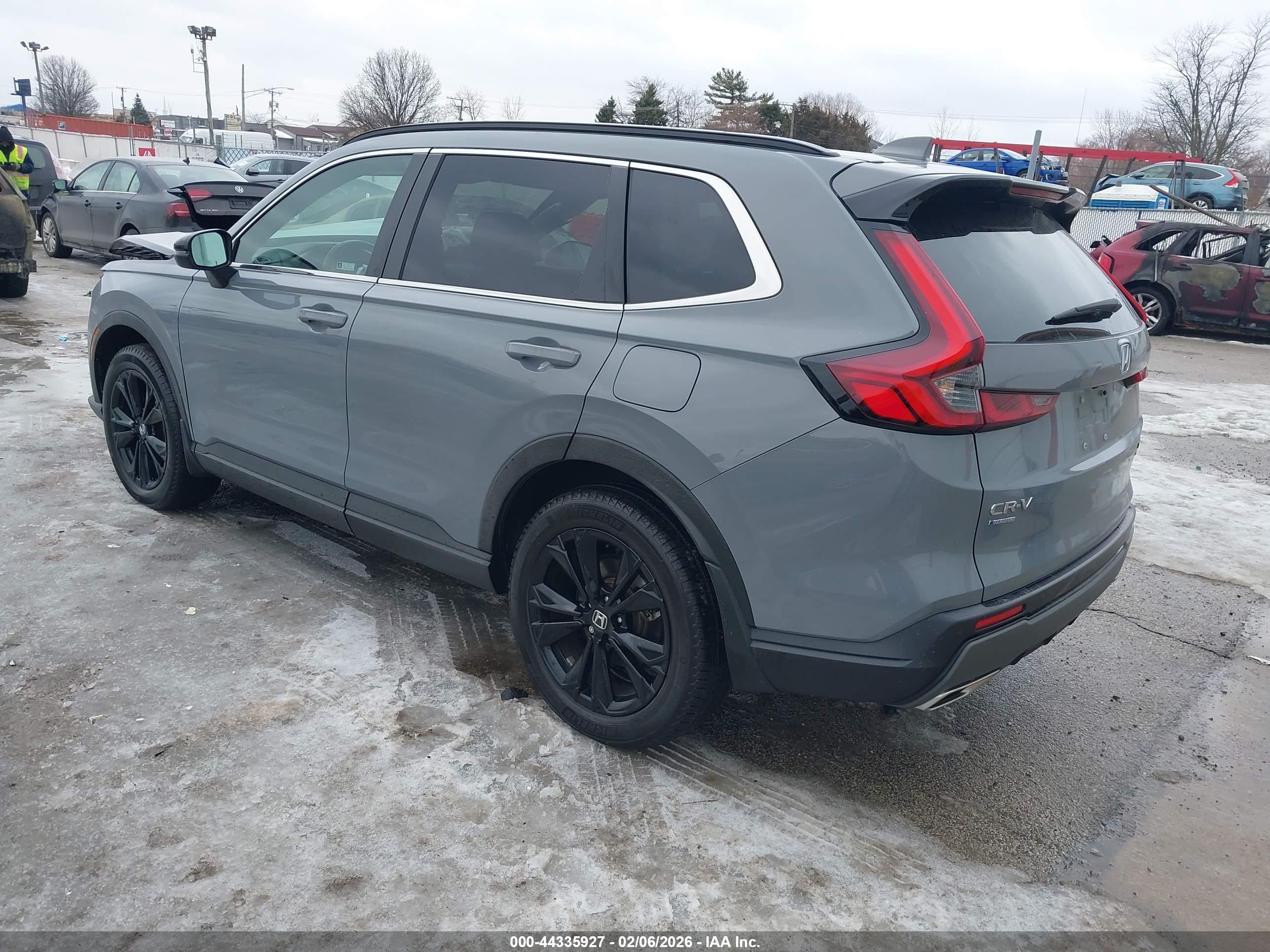 HONDA CR-V image 3
