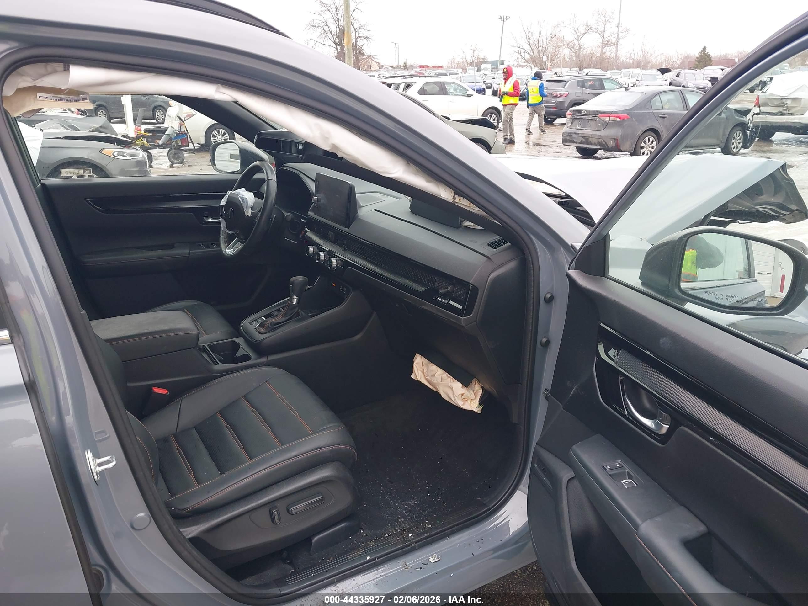 HONDA CR-V image 5