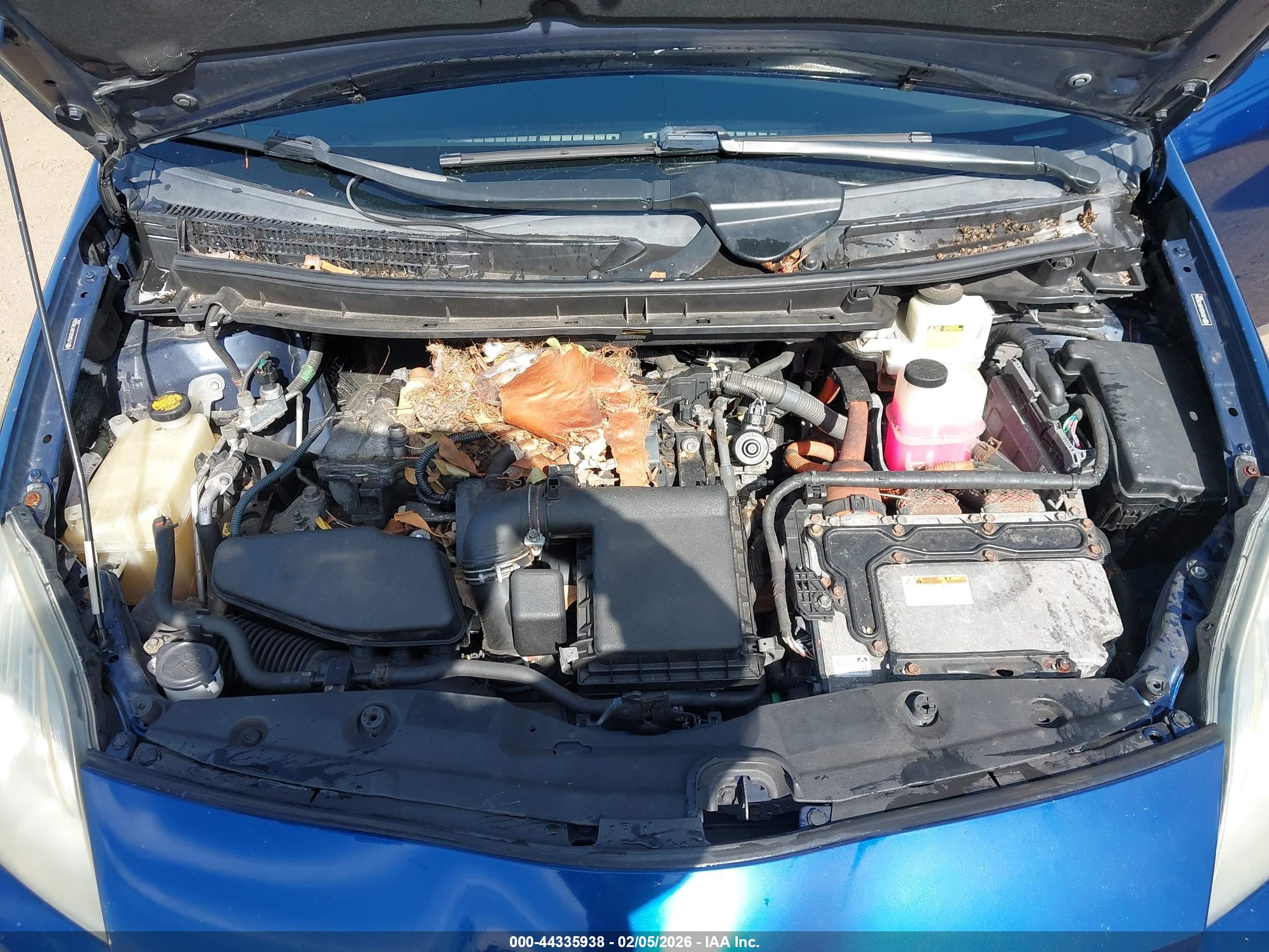 TOYOTA PRIUS image 10