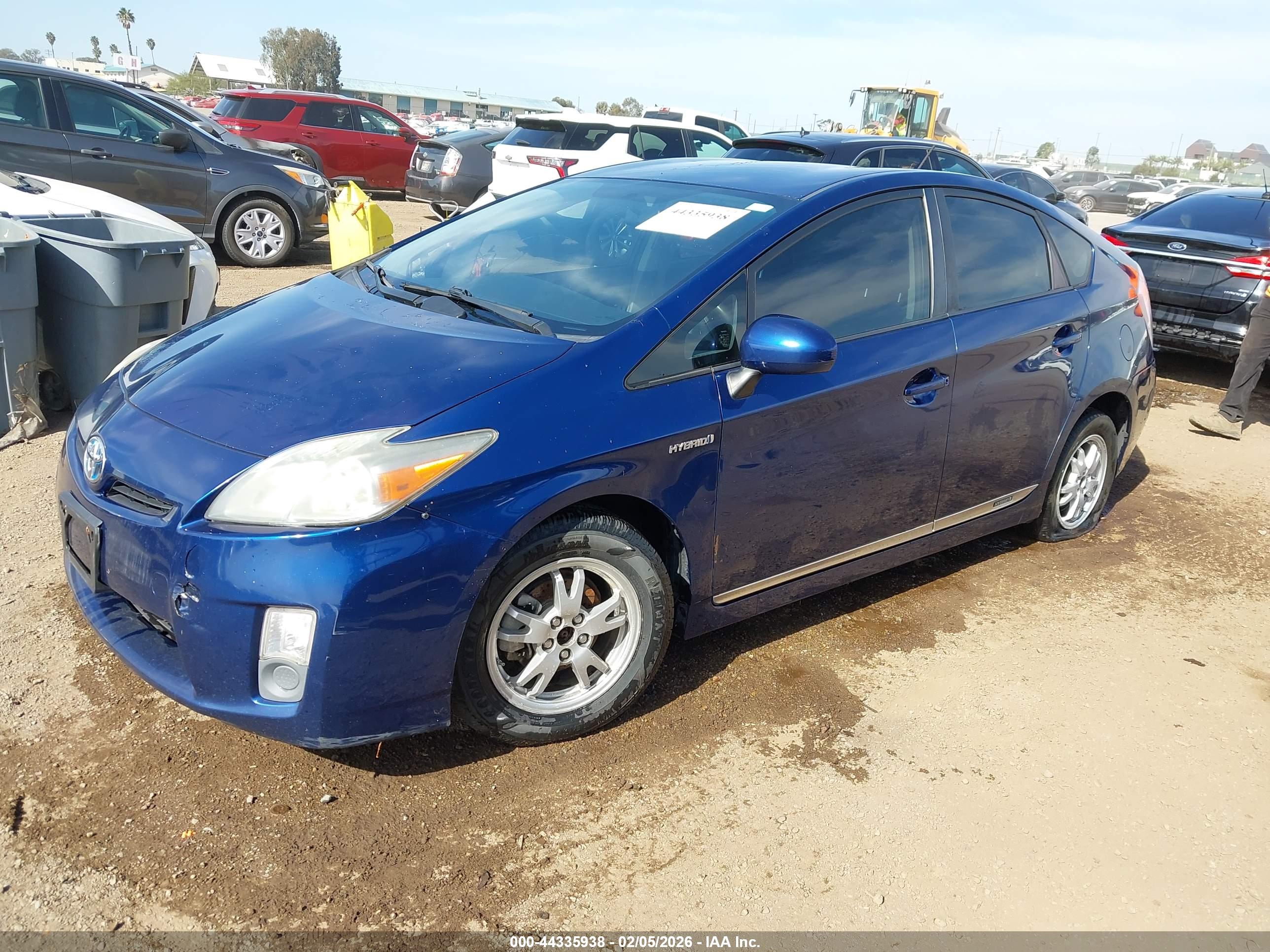 TOYOTA PRIUS image 2