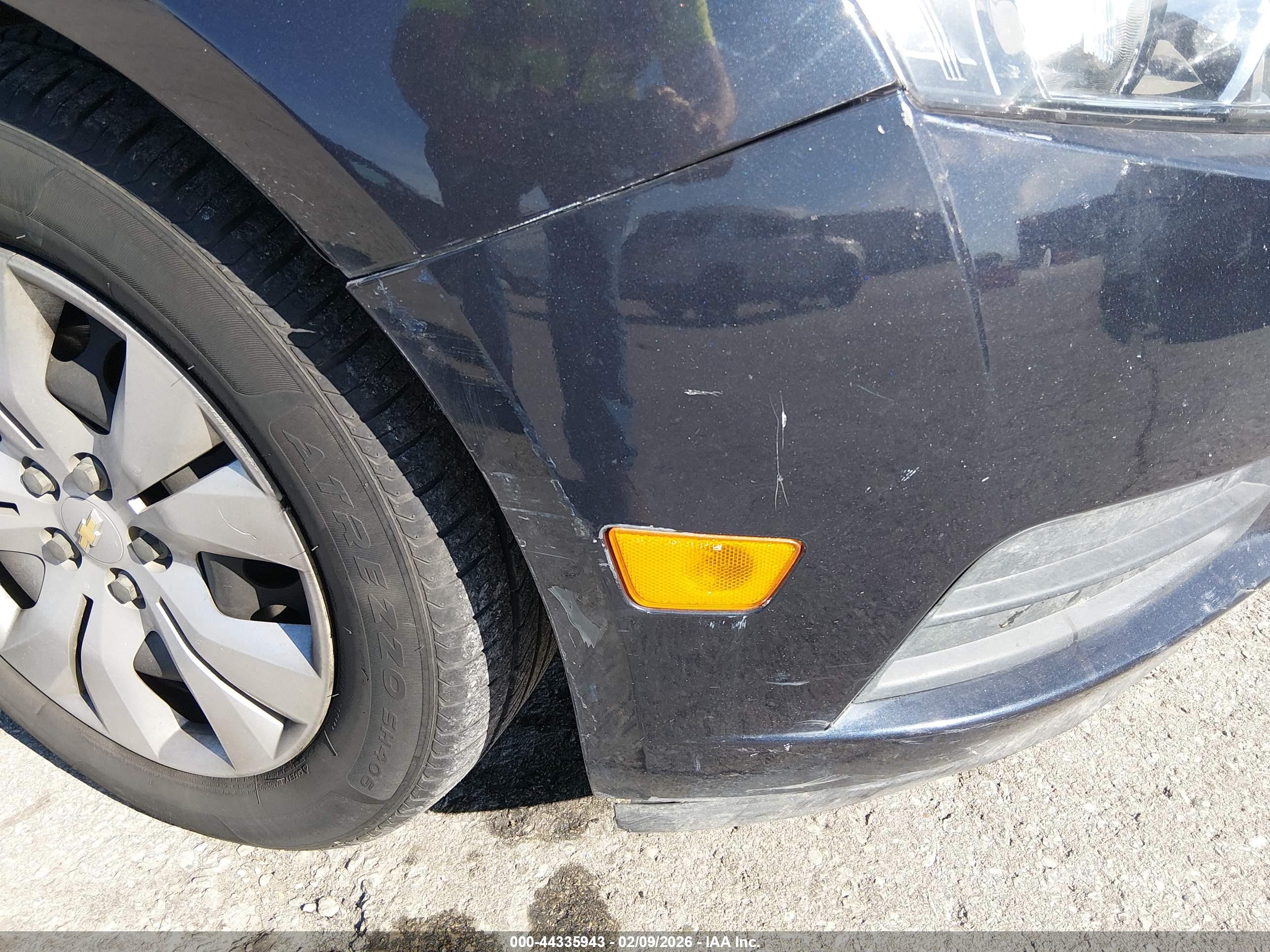 CHEVROLET CRUZE image 6
