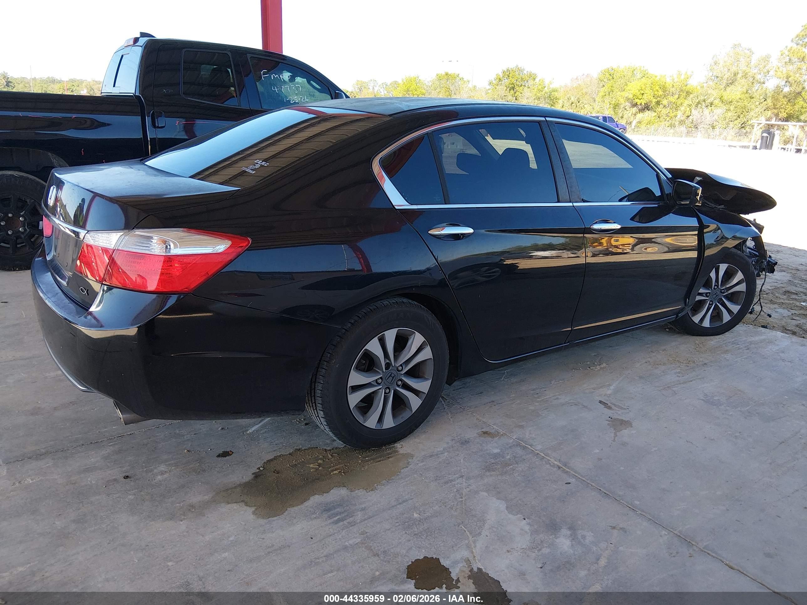 HONDA ACCORD image 4