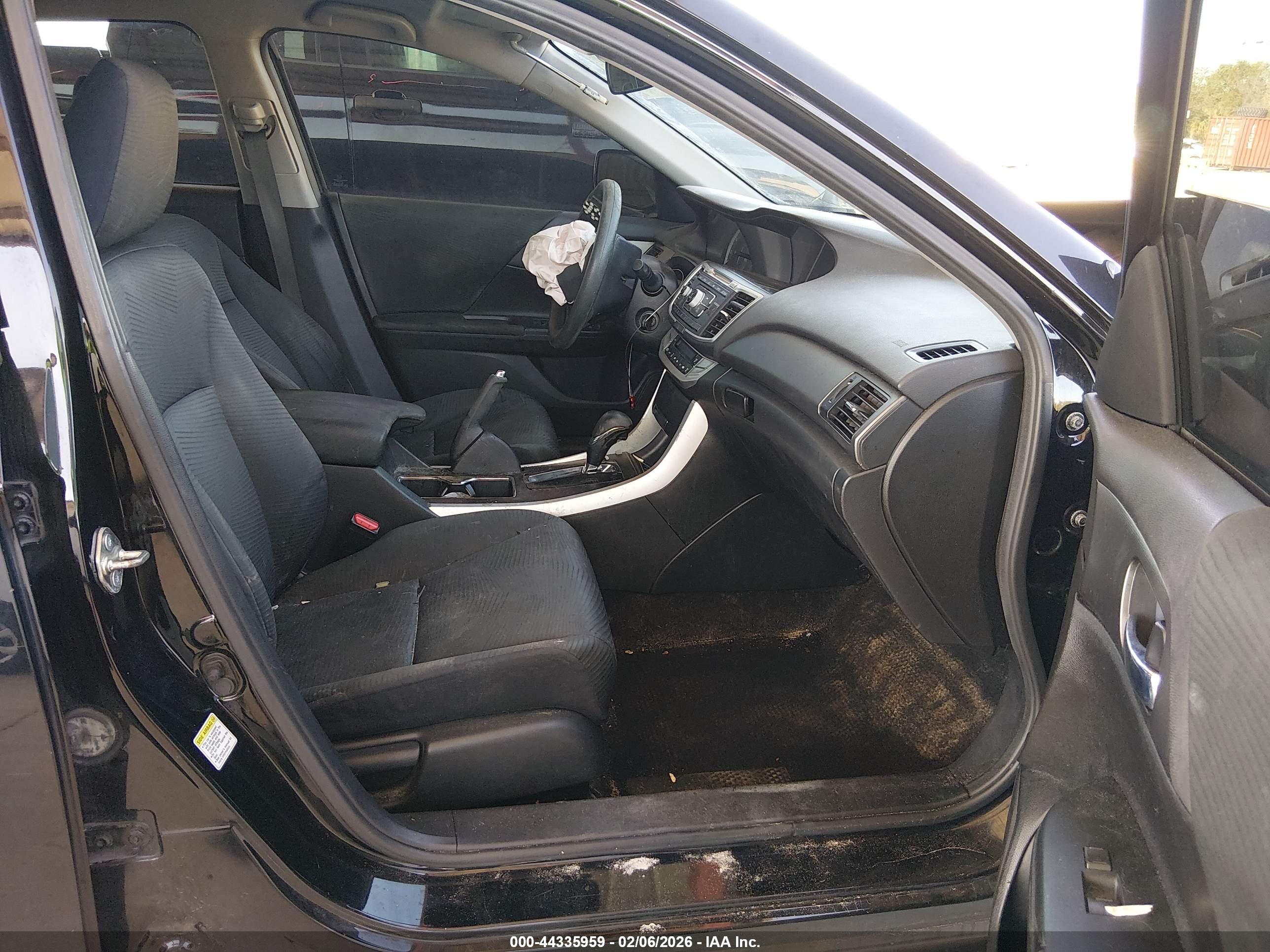 HONDA ACCORD image 5