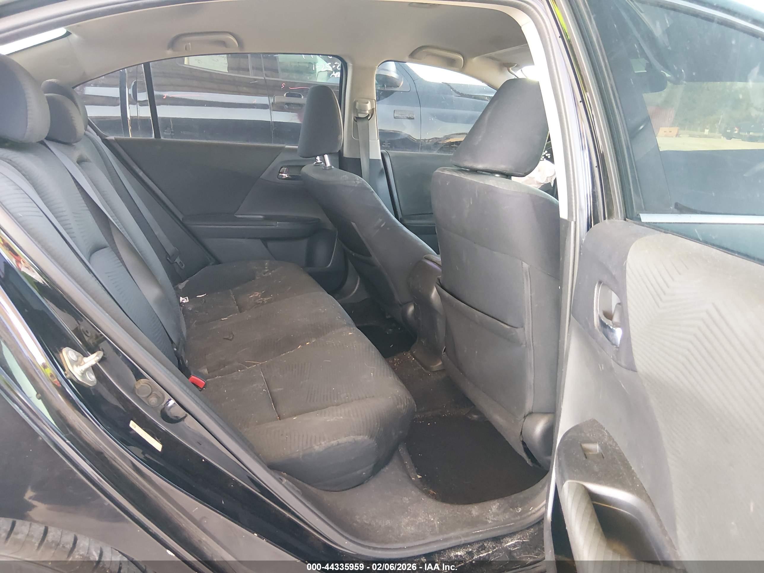 HONDA ACCORD image 8