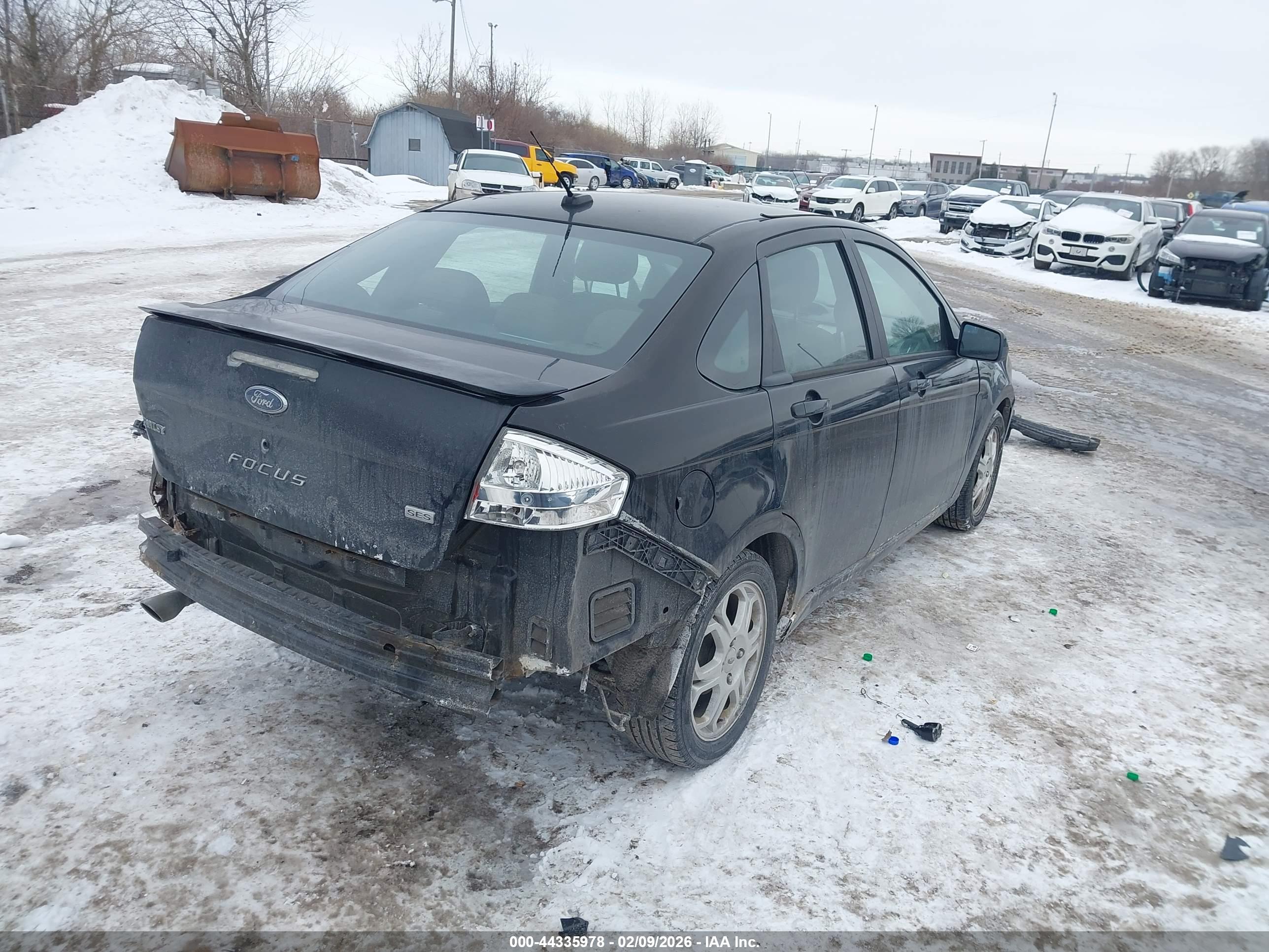 FORD FOCUS image 4