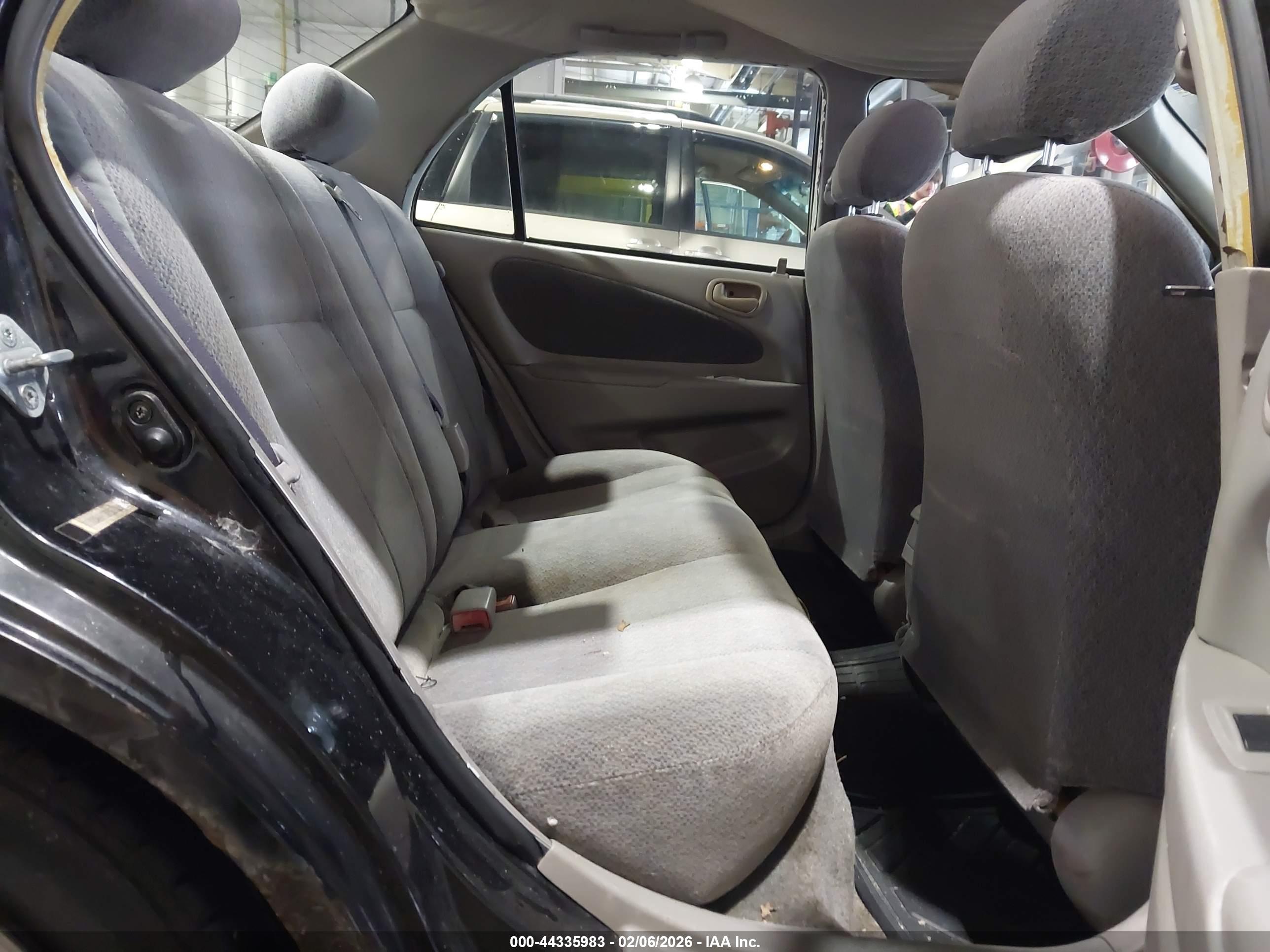 TOYOTA COROLLA image 8