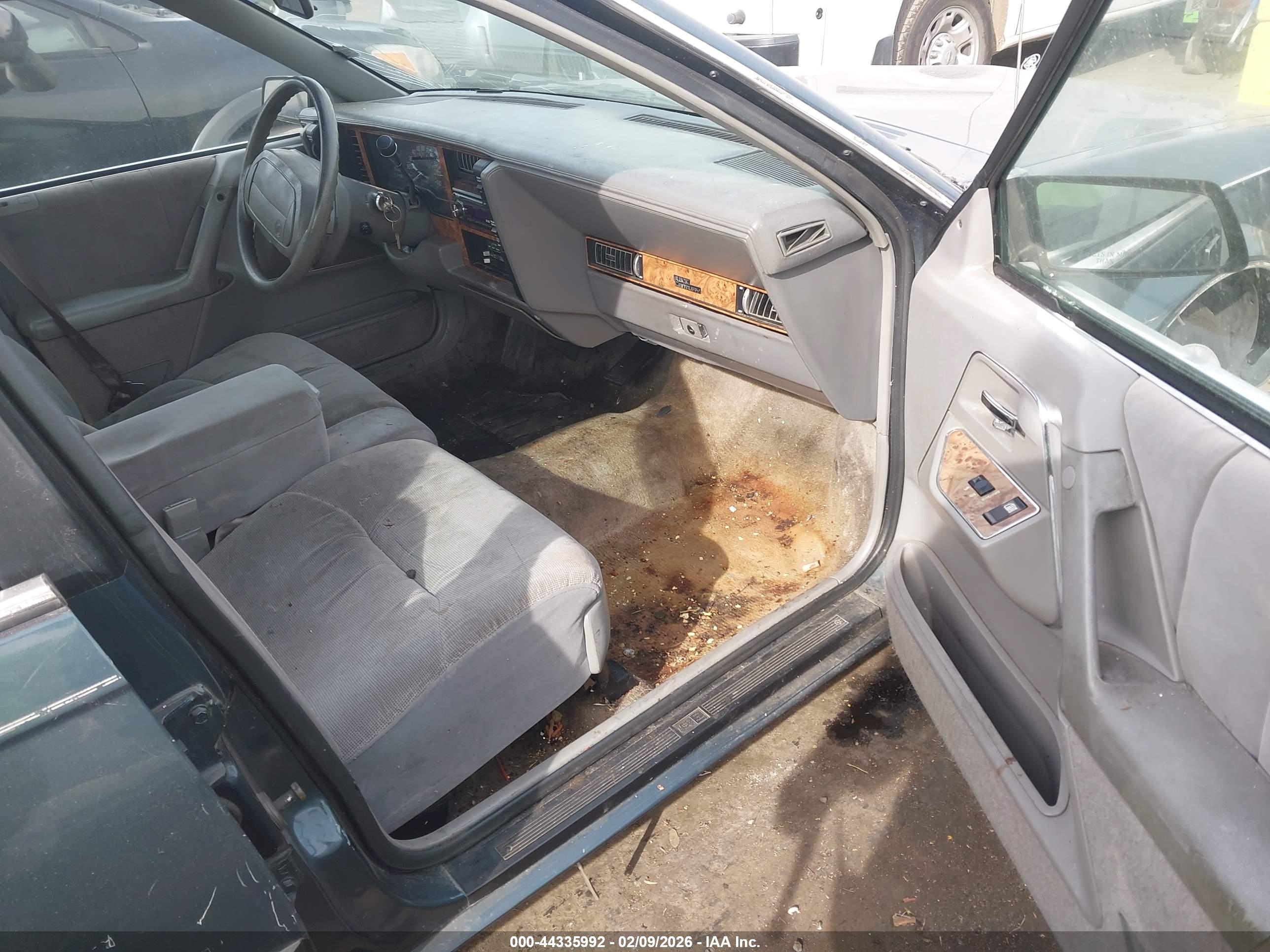 BUICK CENTURY image 5