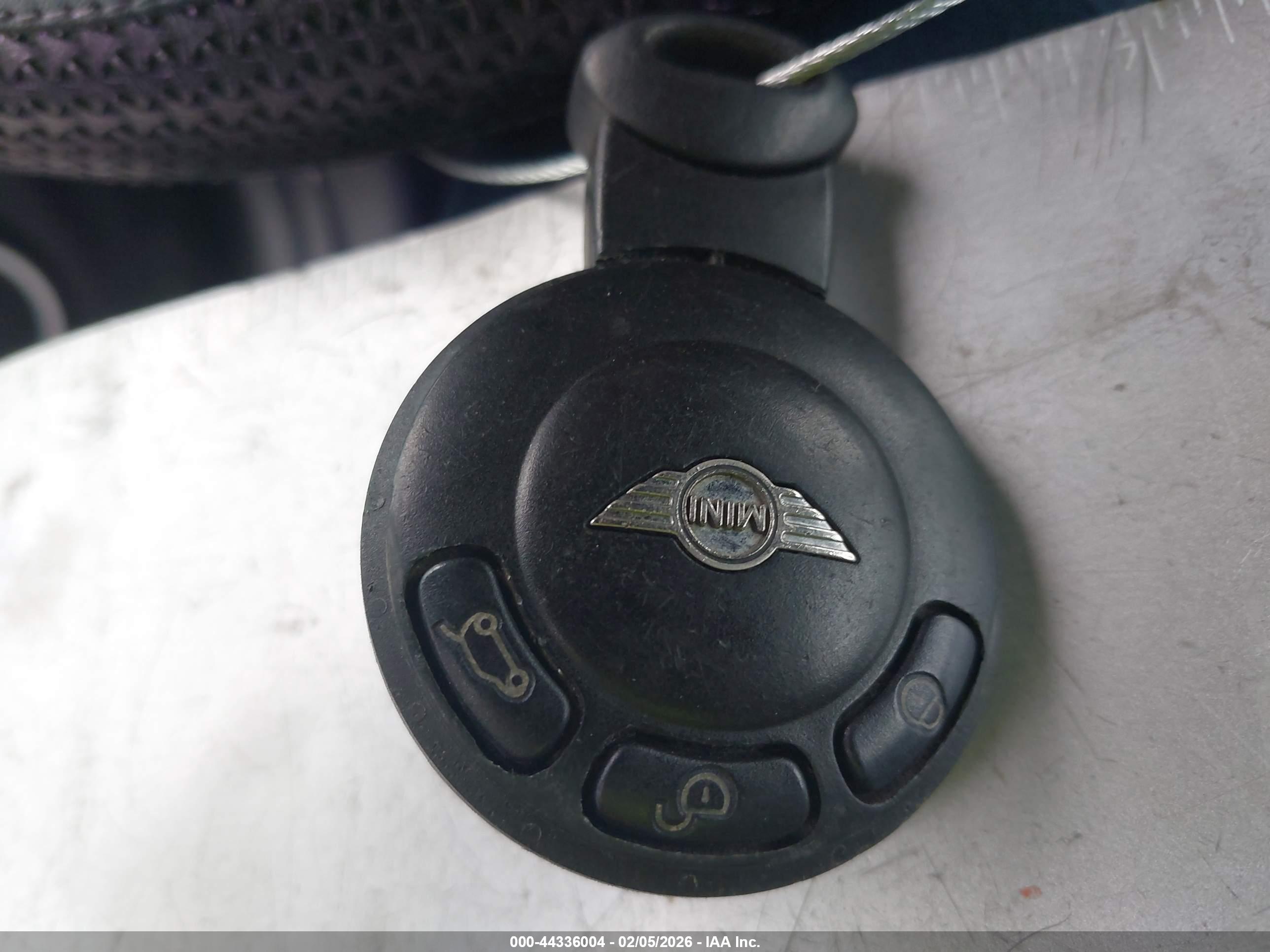 MINI COOPER image 11