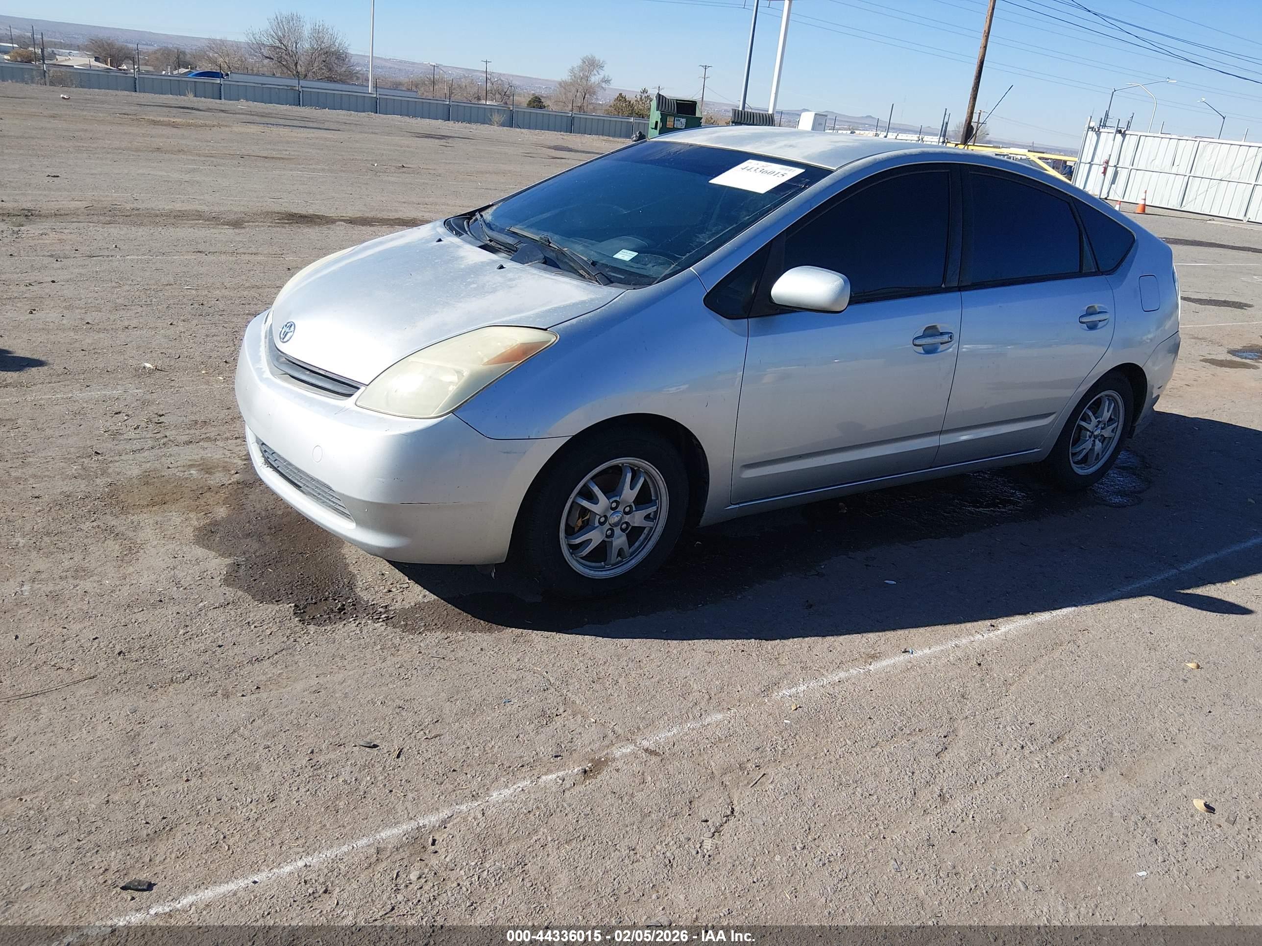 TOYOTA PRIUS image 2