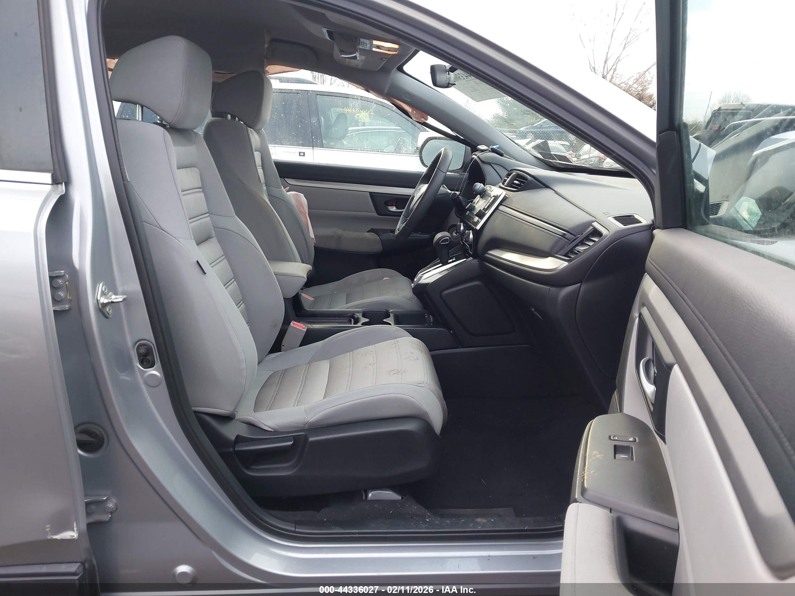 HONDA CR-V image 5