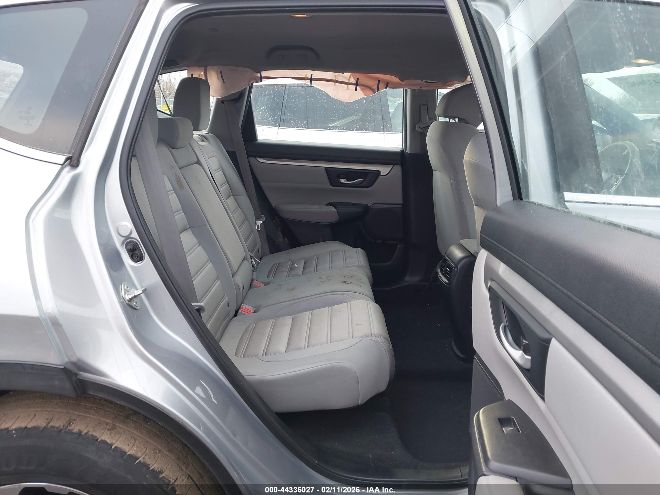 HONDA CR-V image 8