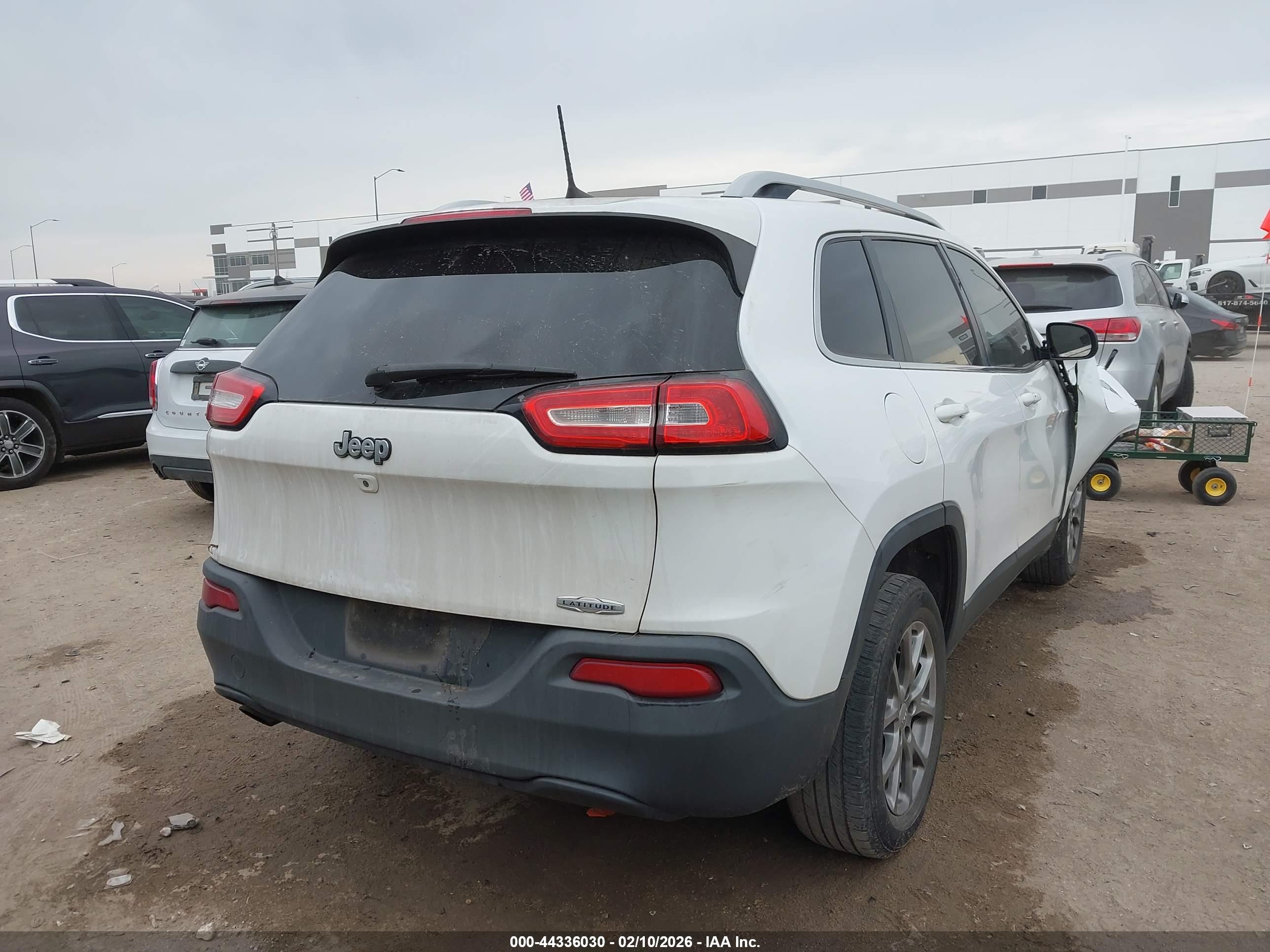 JEEP CHEROKEE image 4