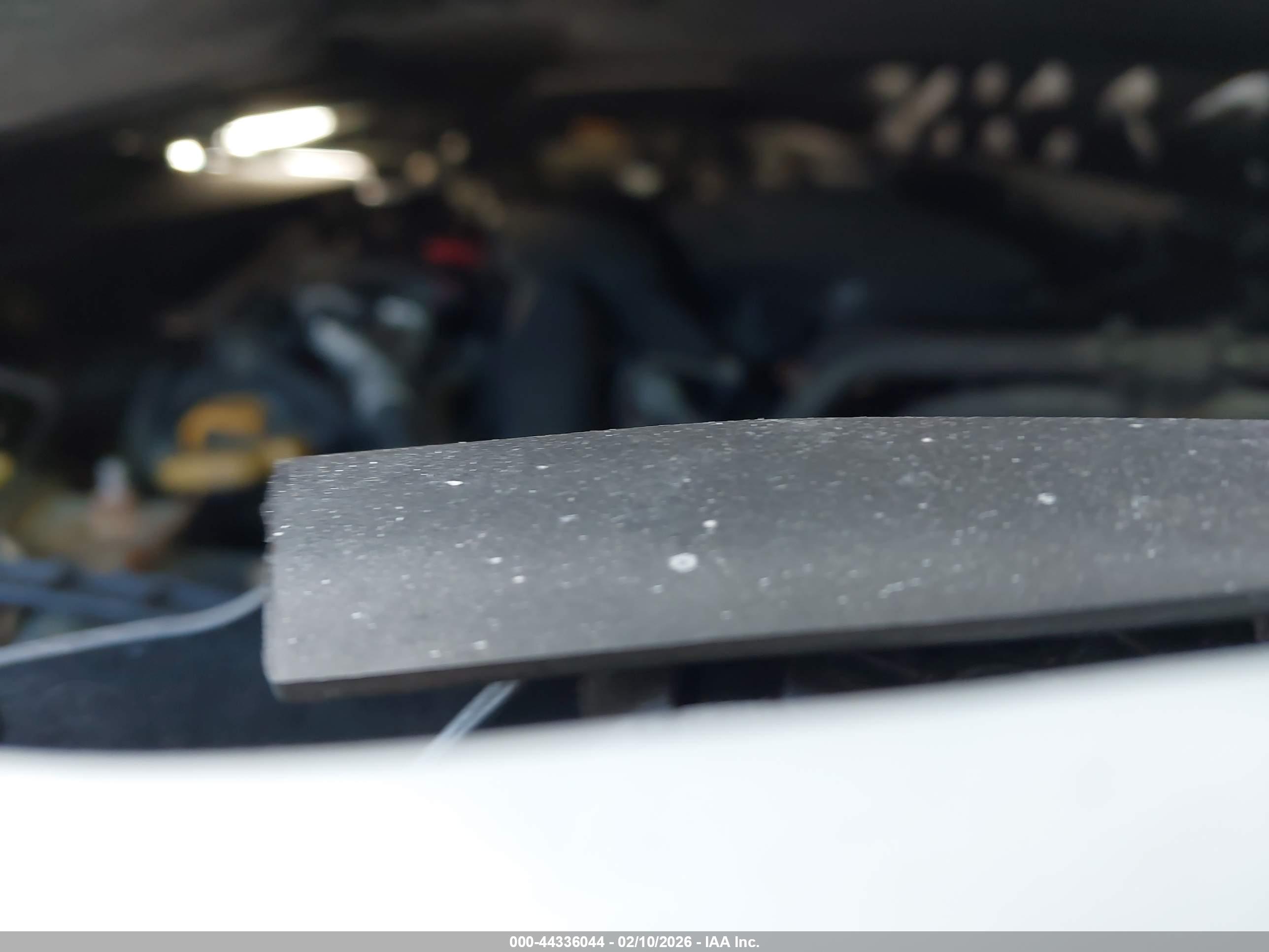 SUBARU OUTBACK image 10