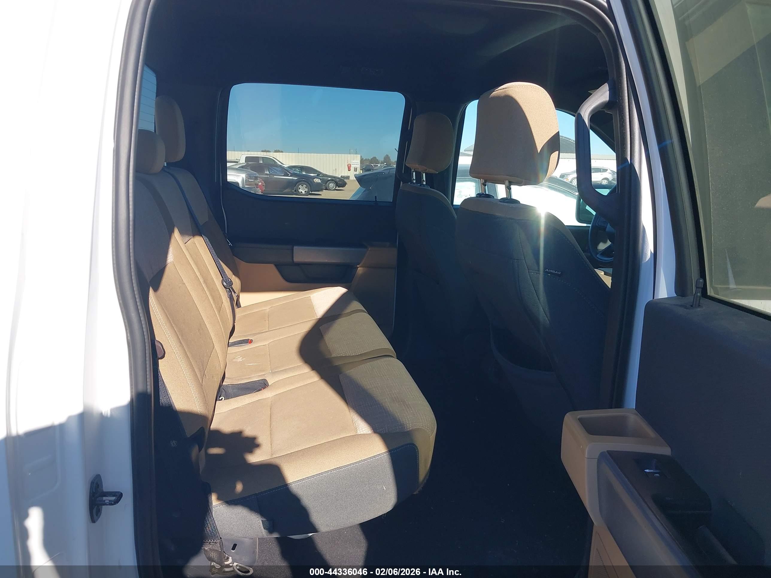 FORD F-150 image 8