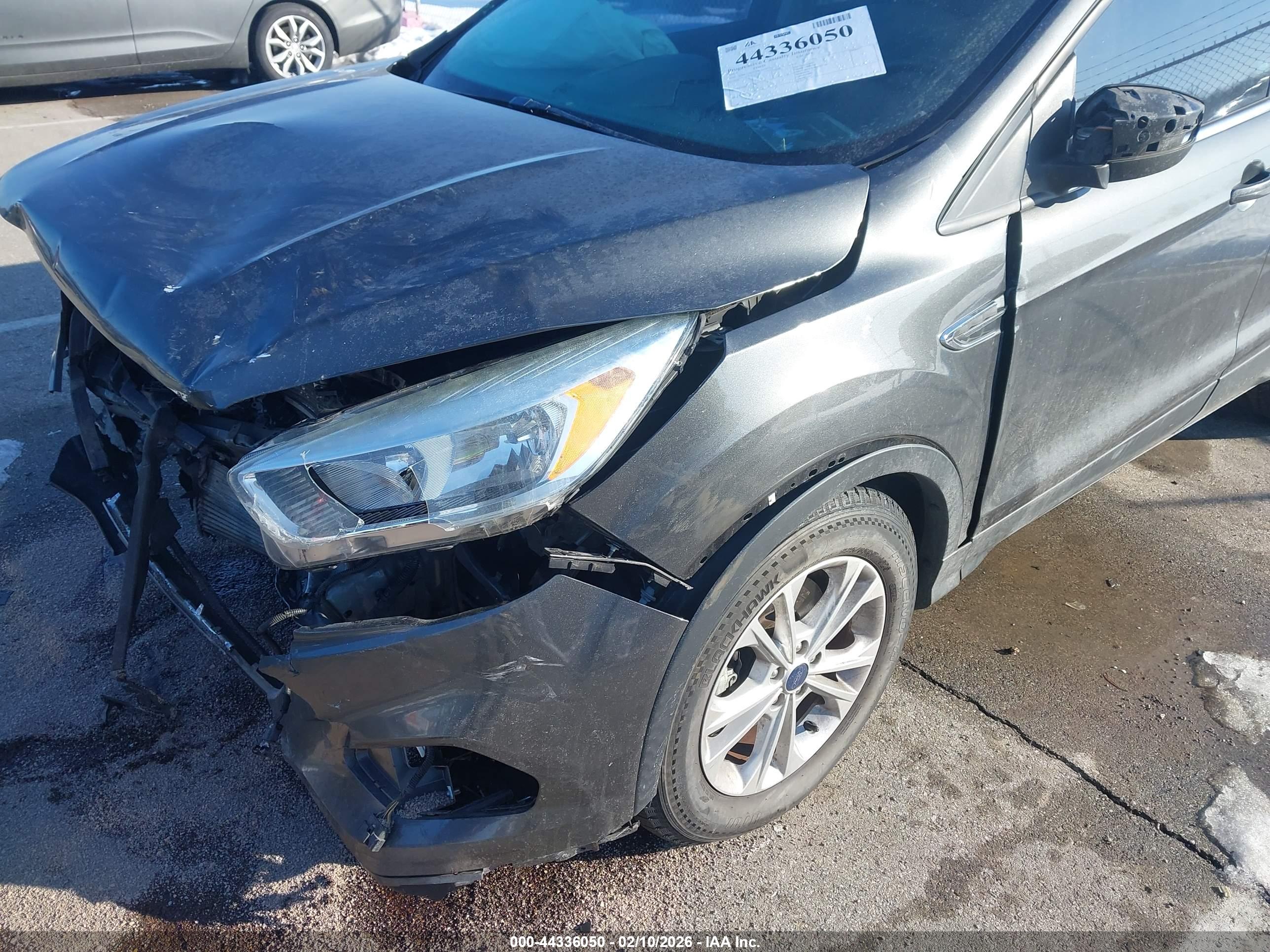 FORD ESCAPE image 6