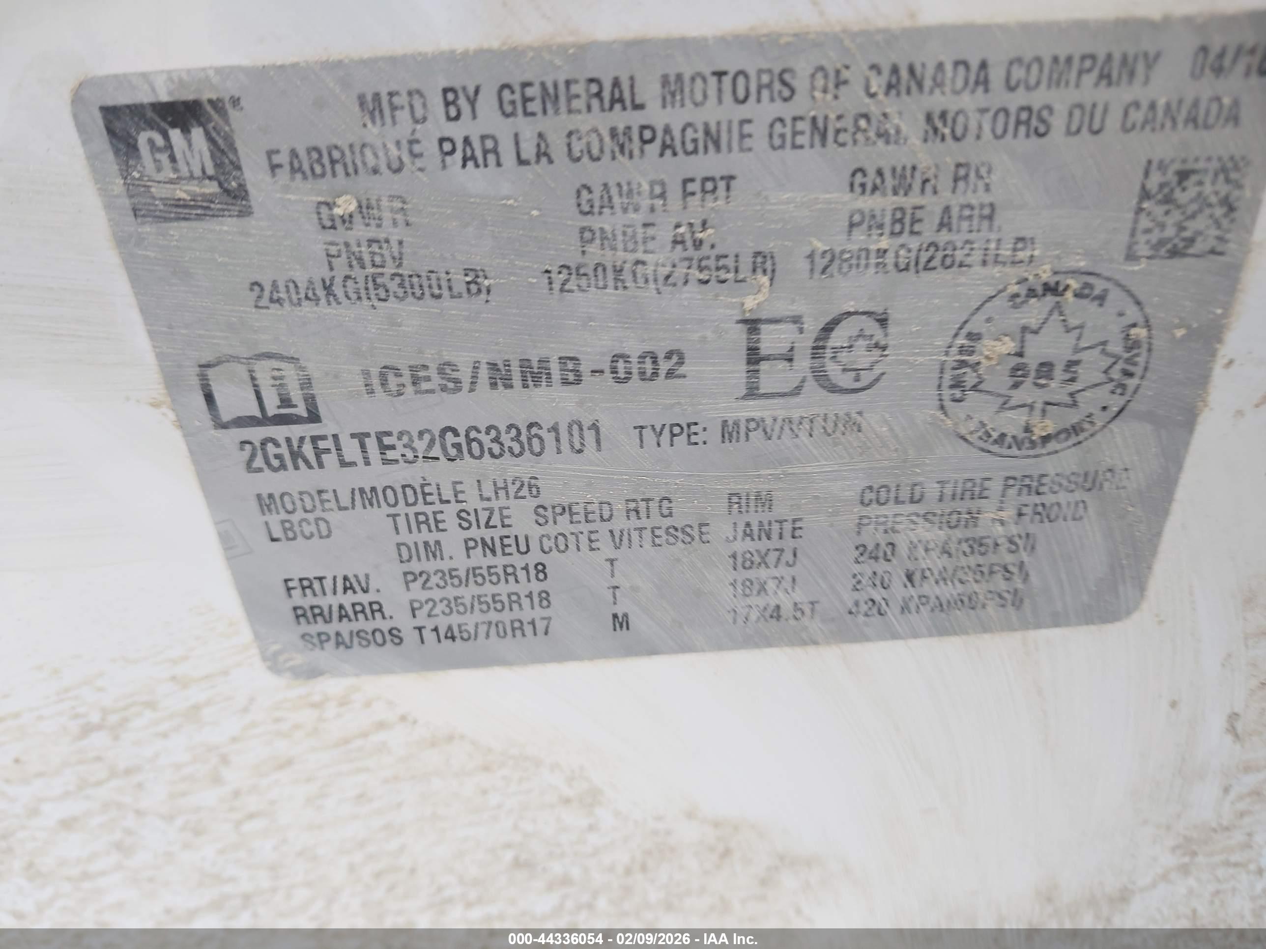 GMC TERRAIN image 9