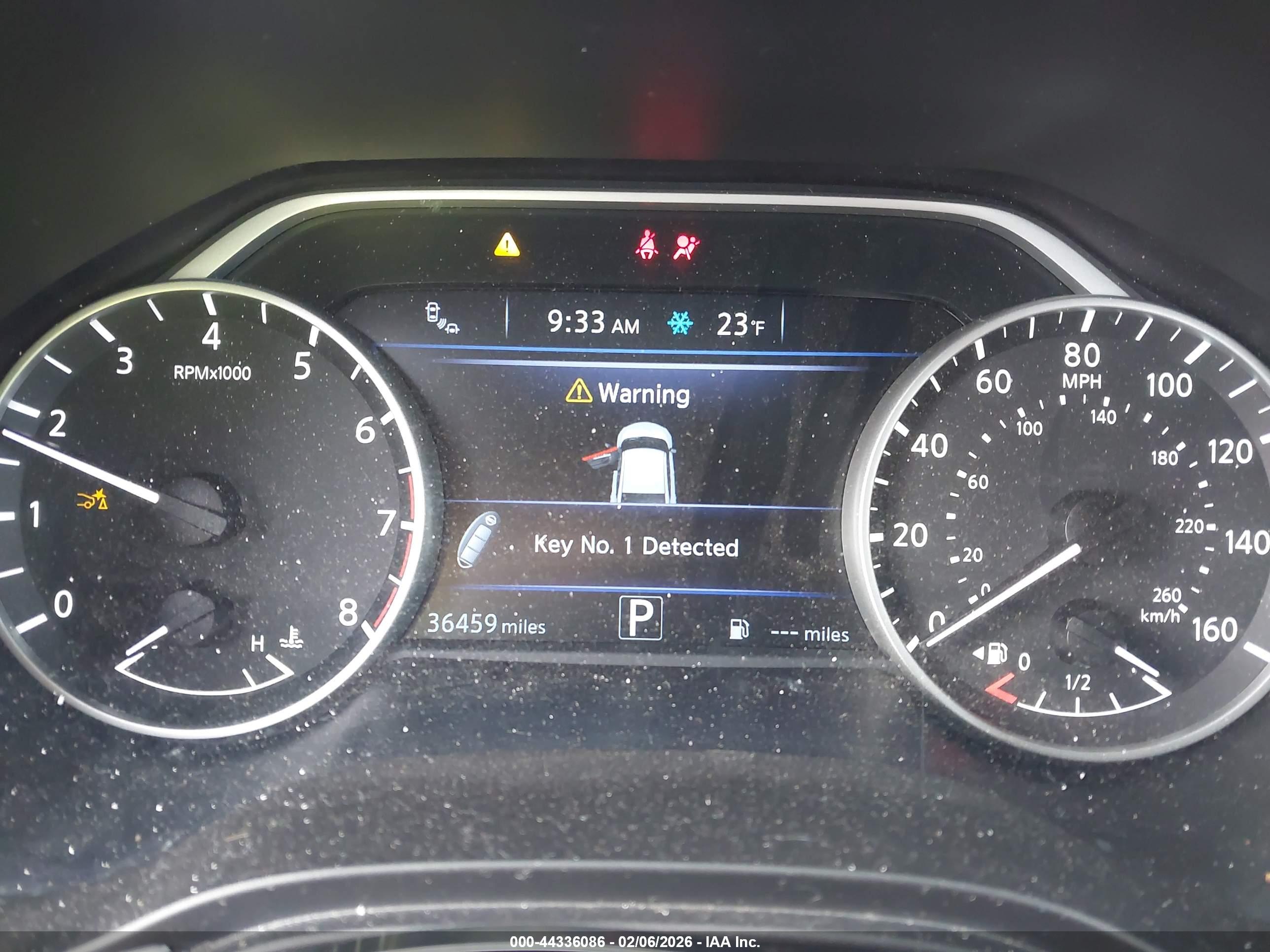 NISSAN MAXIMA image 7