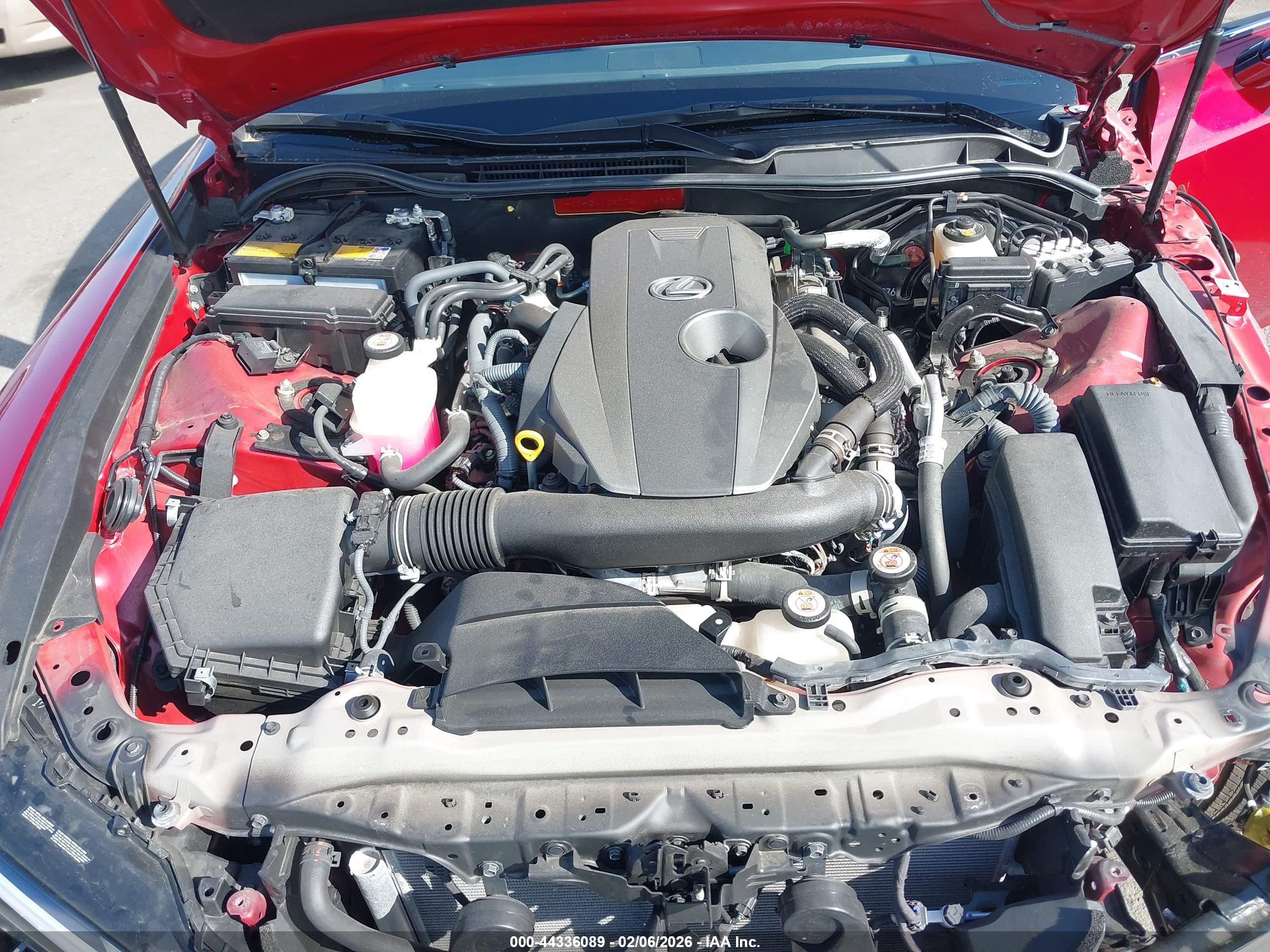 LEXUS IS image 10