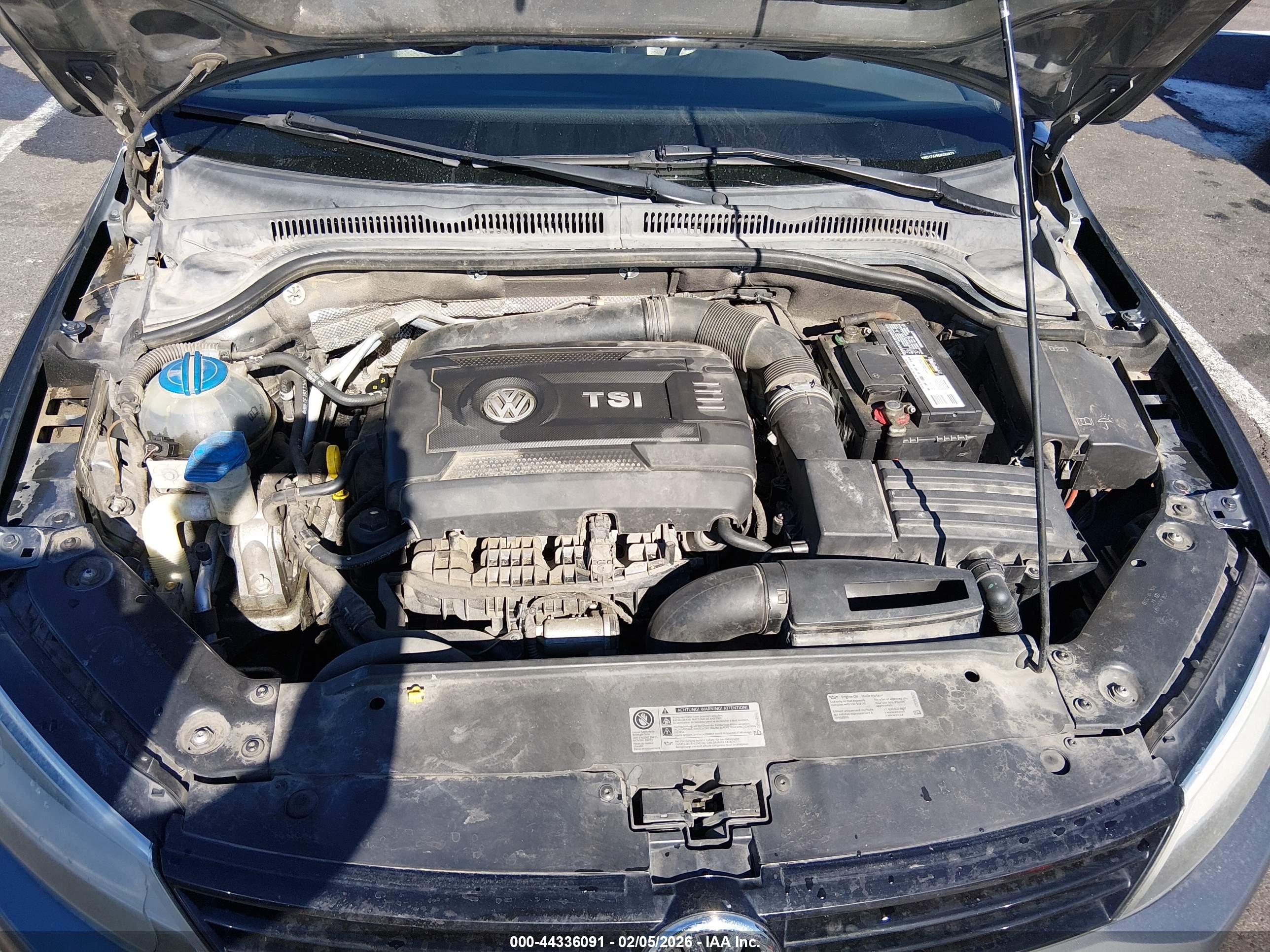 VOLKSWAGEN JETTA image 10