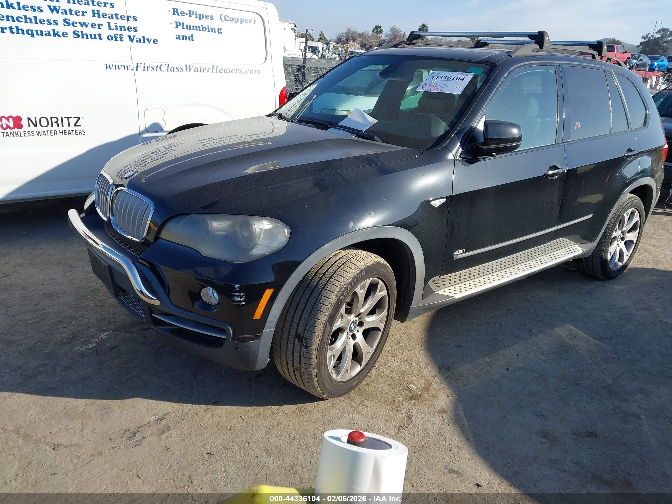 BMW X5 image 2