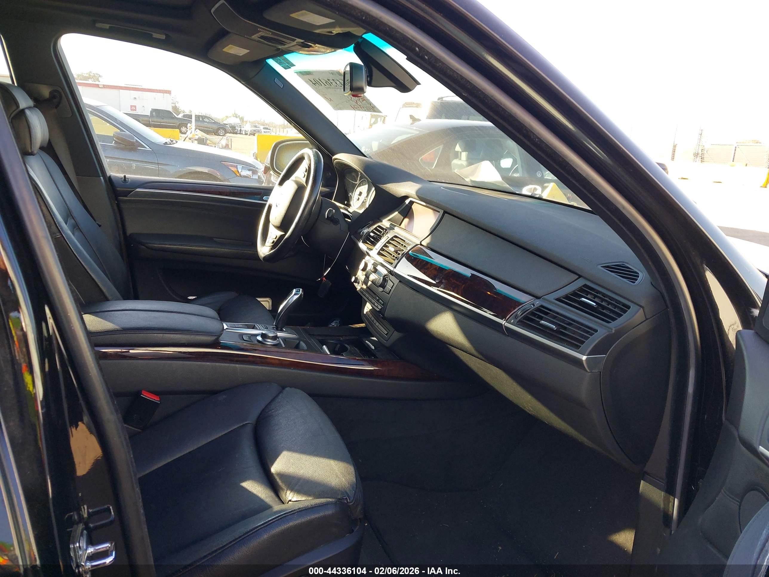 BMW X5 image 5