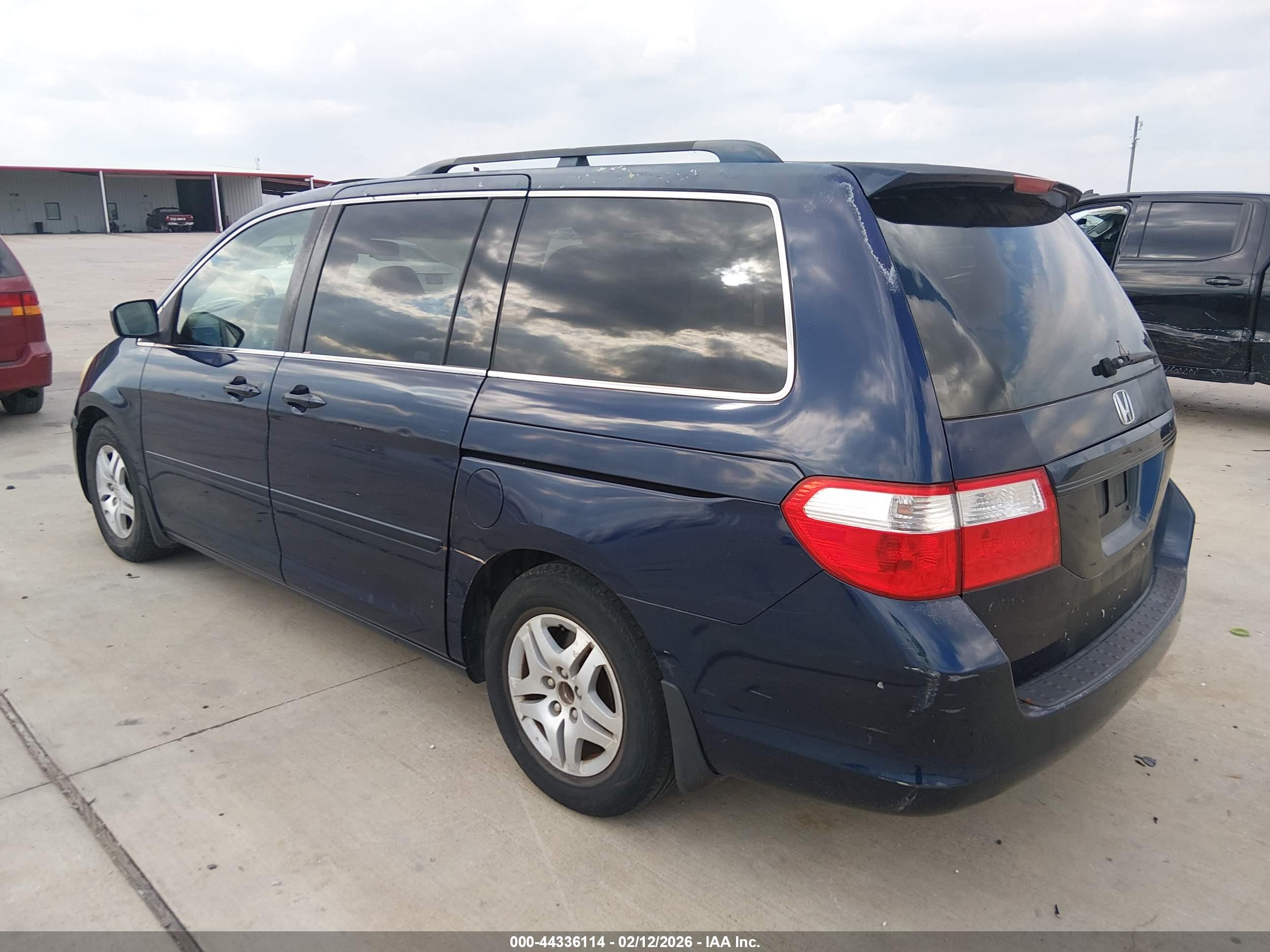 HONDA ODYSSEY image 3