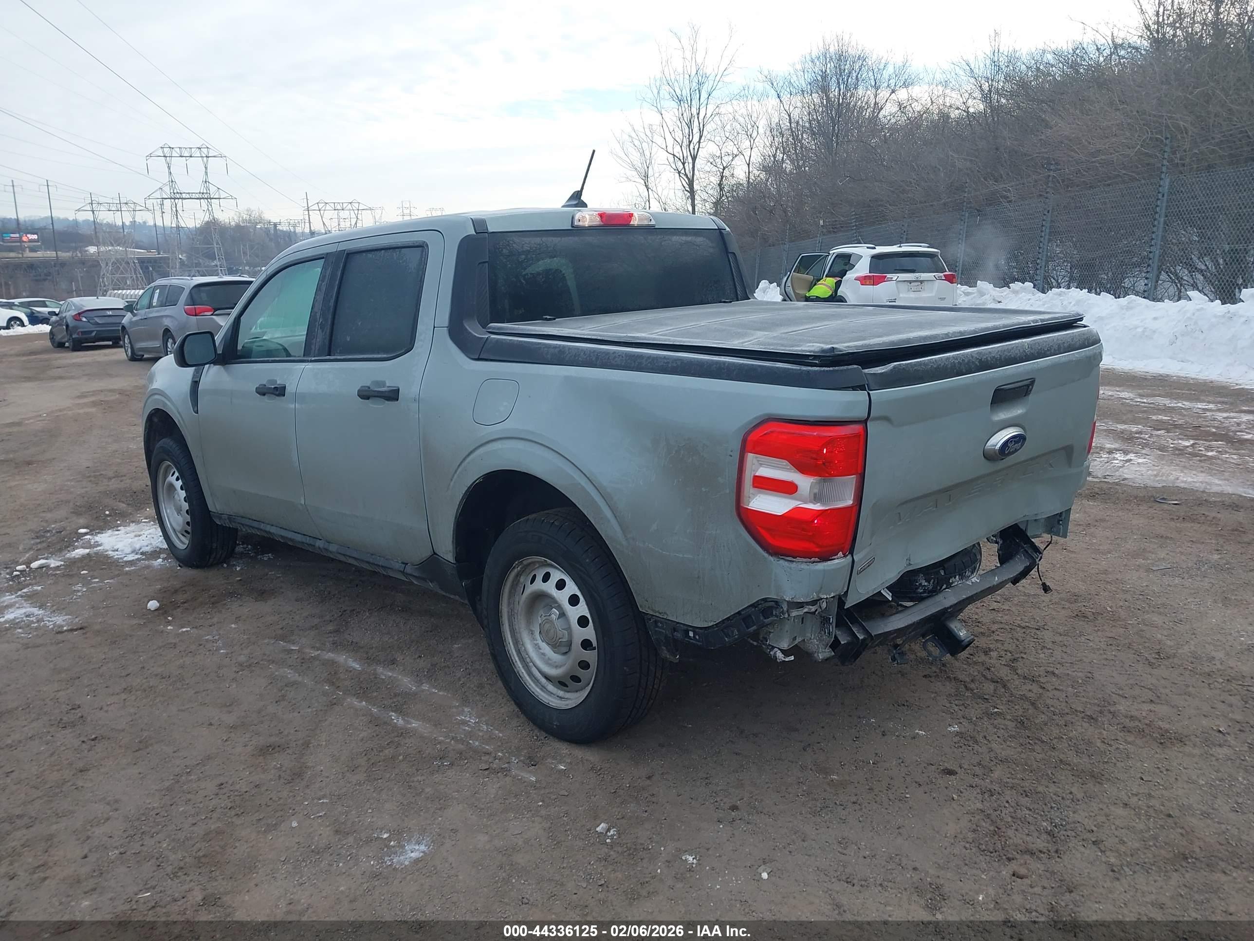 FORD MAVERICK image 3