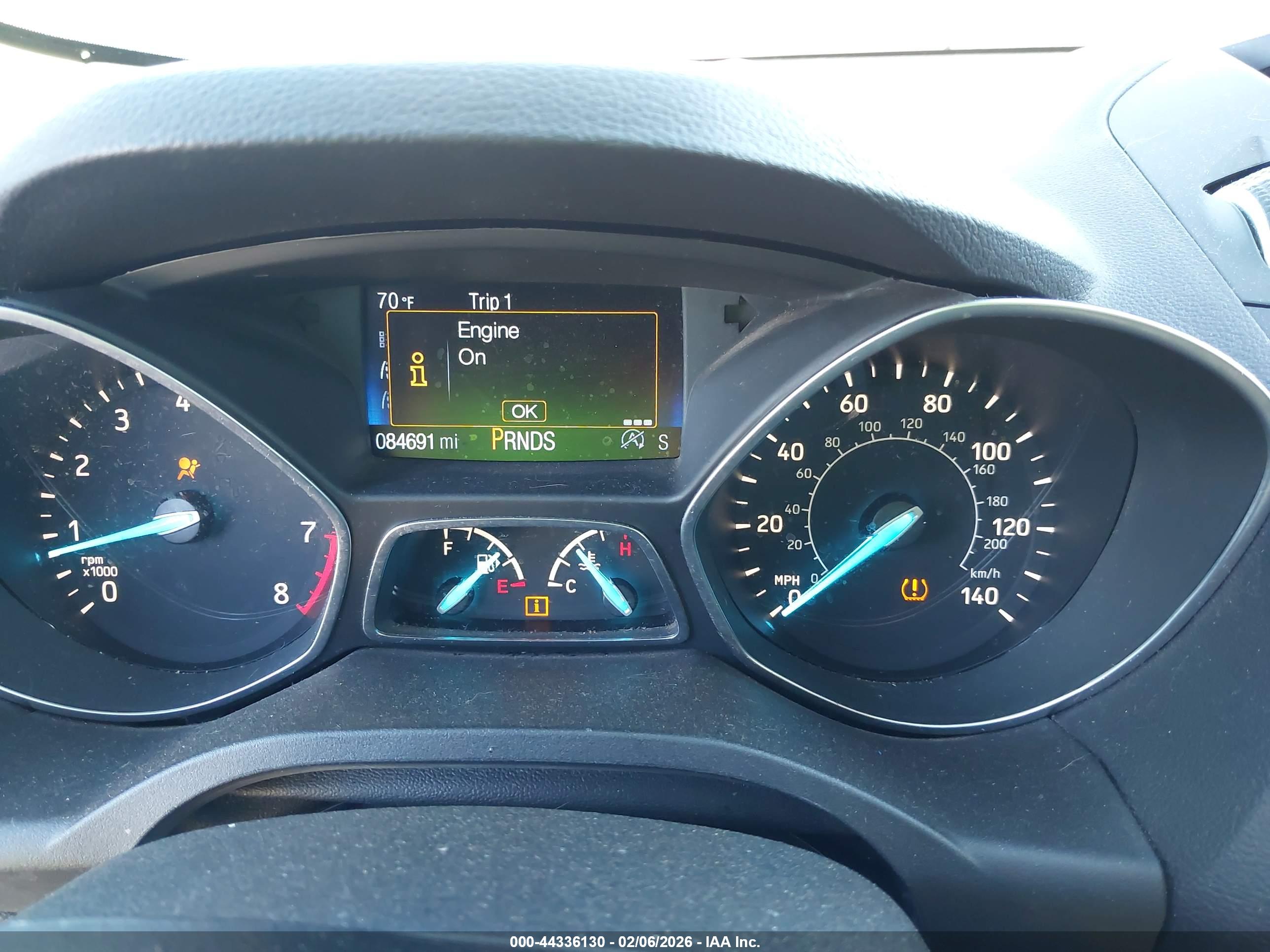 FORD ESCAPE image 7