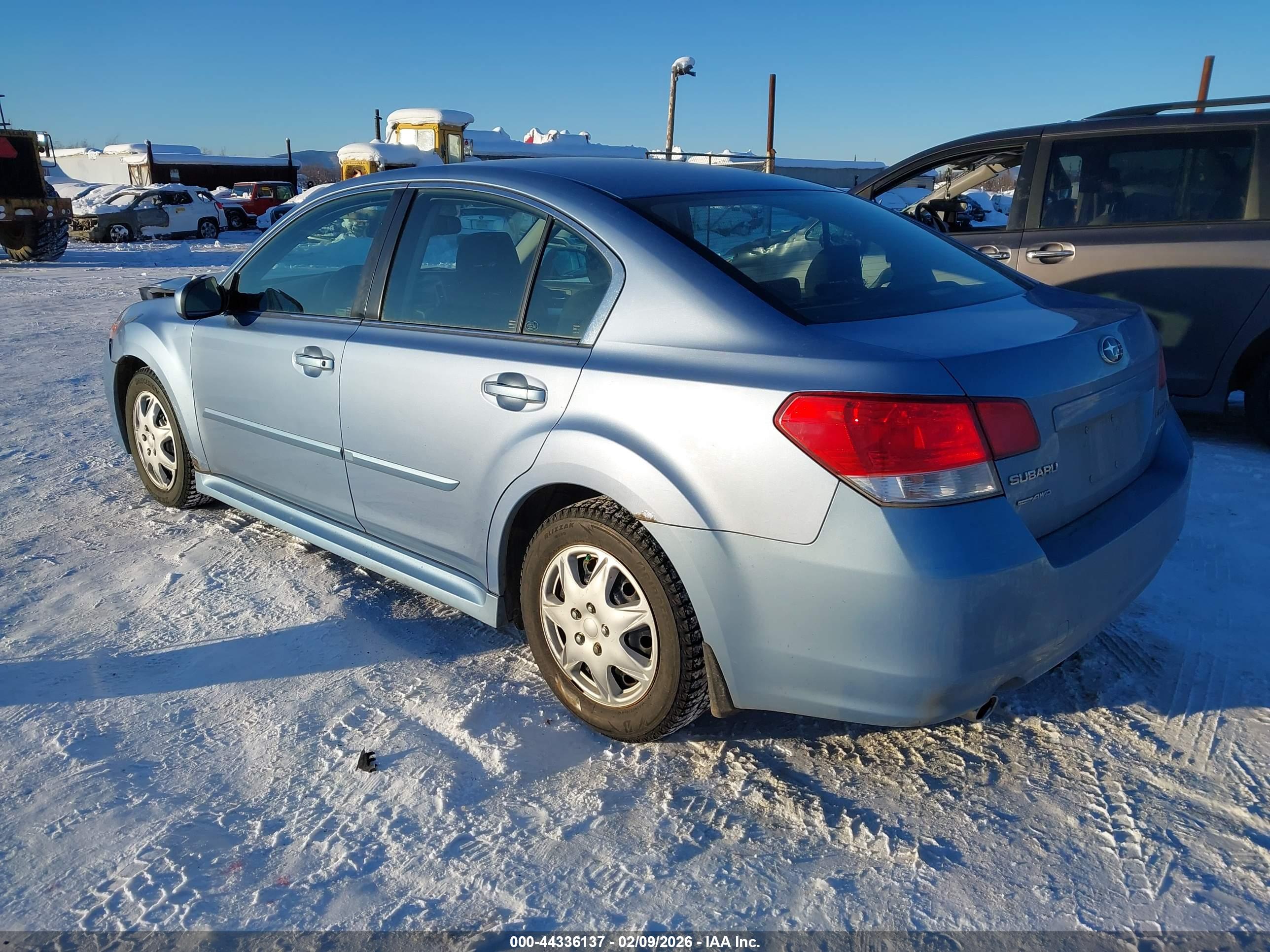 SUBARU LEGACY image 3