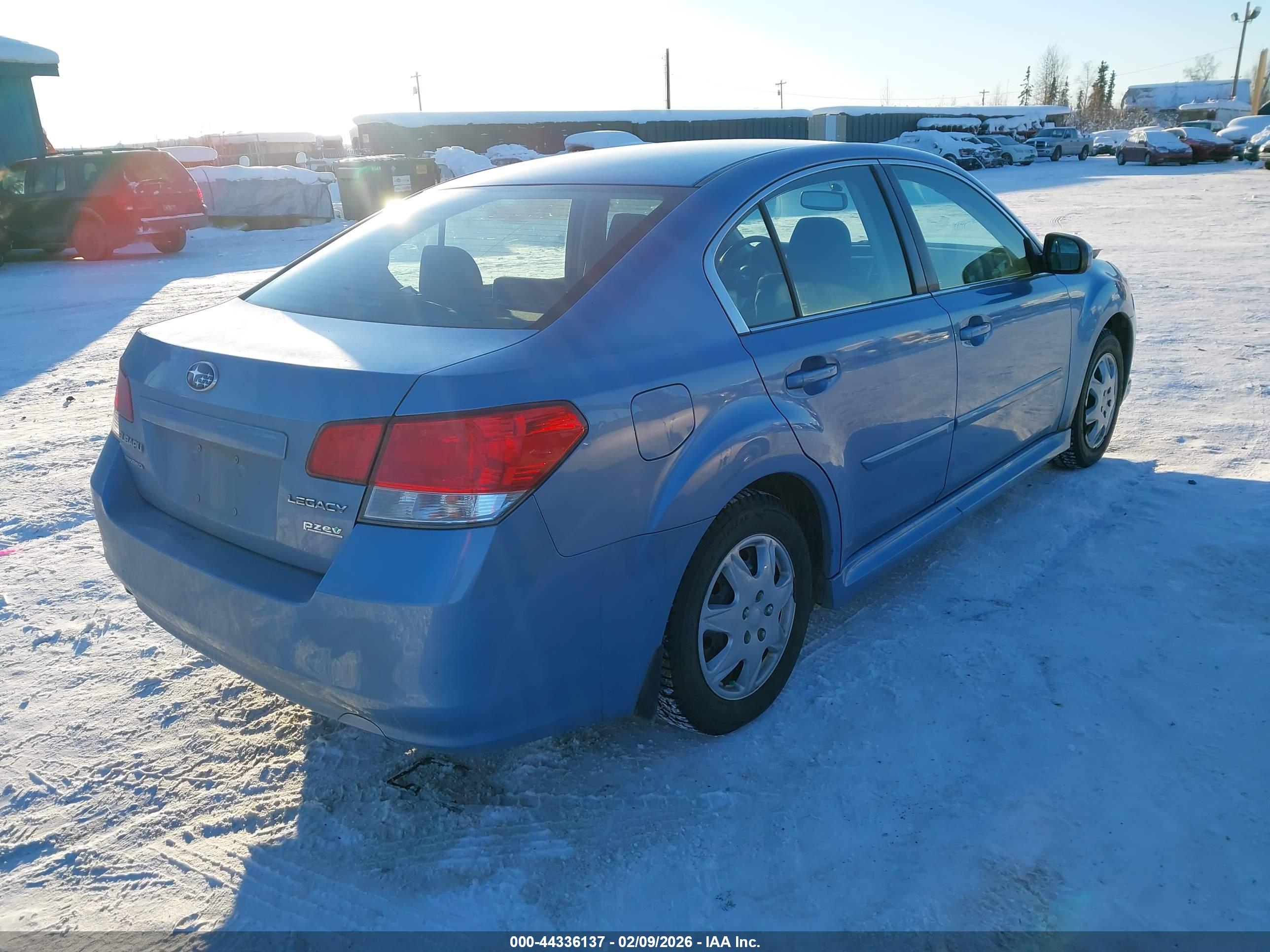 SUBARU LEGACY image 4