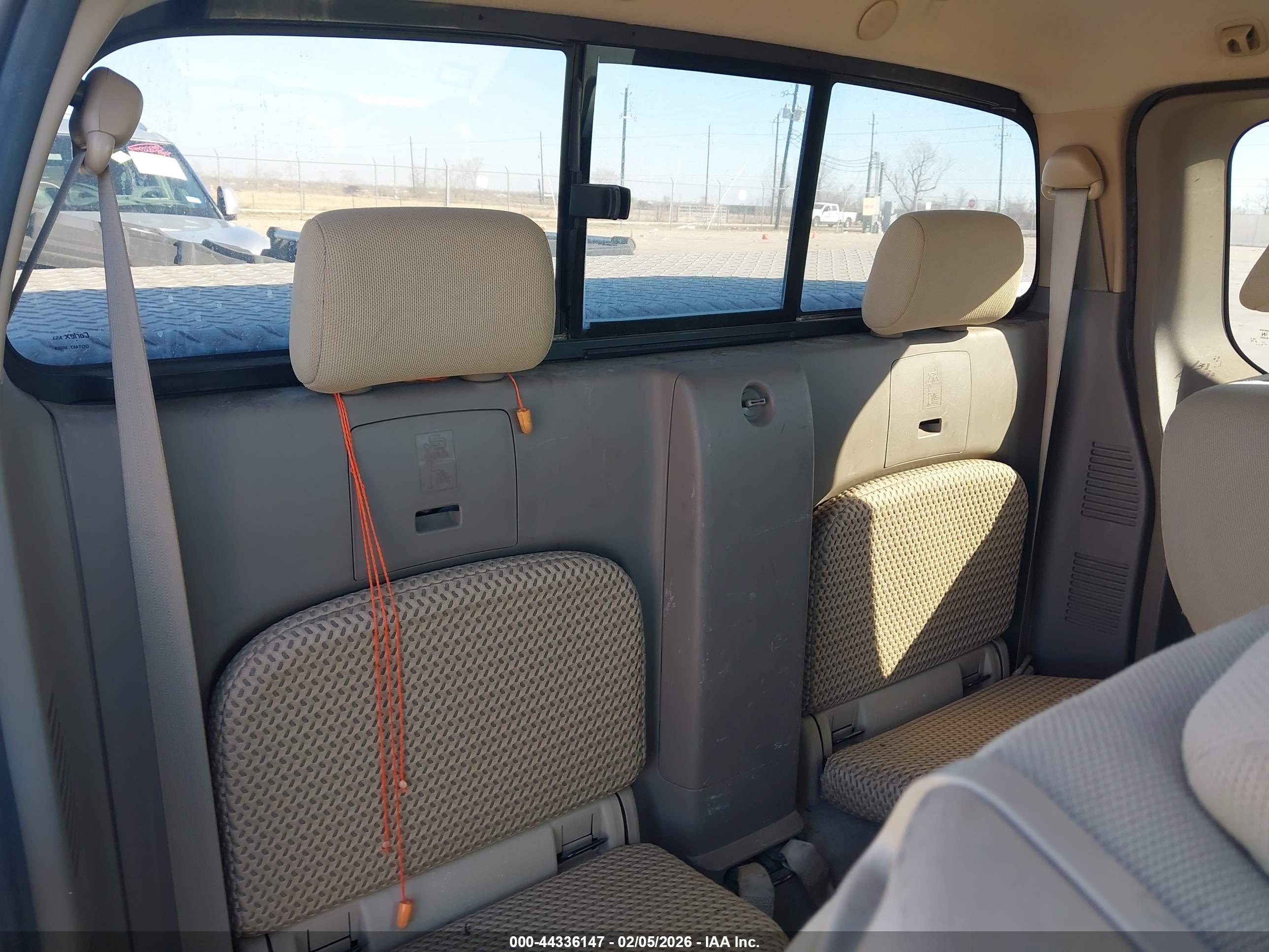 NISSAN FRONTIER image 8