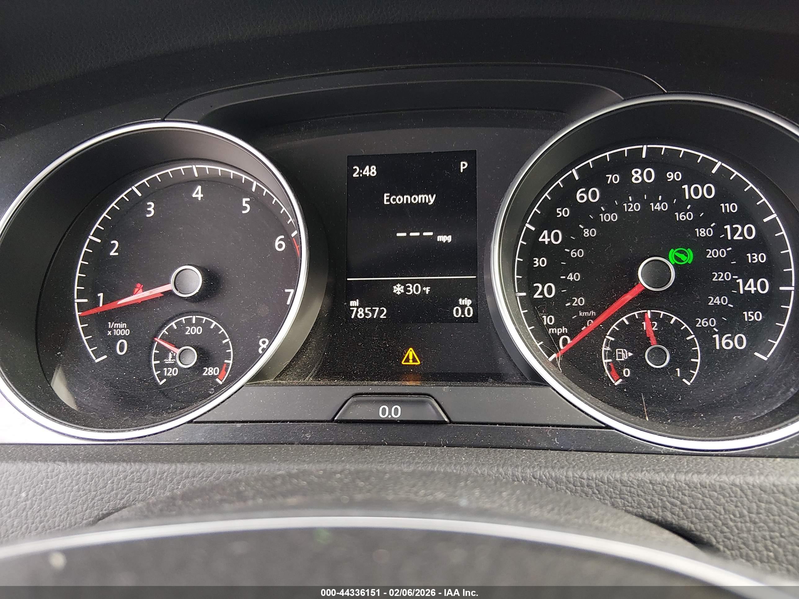 VOLKSWAGEN GOLF image 7