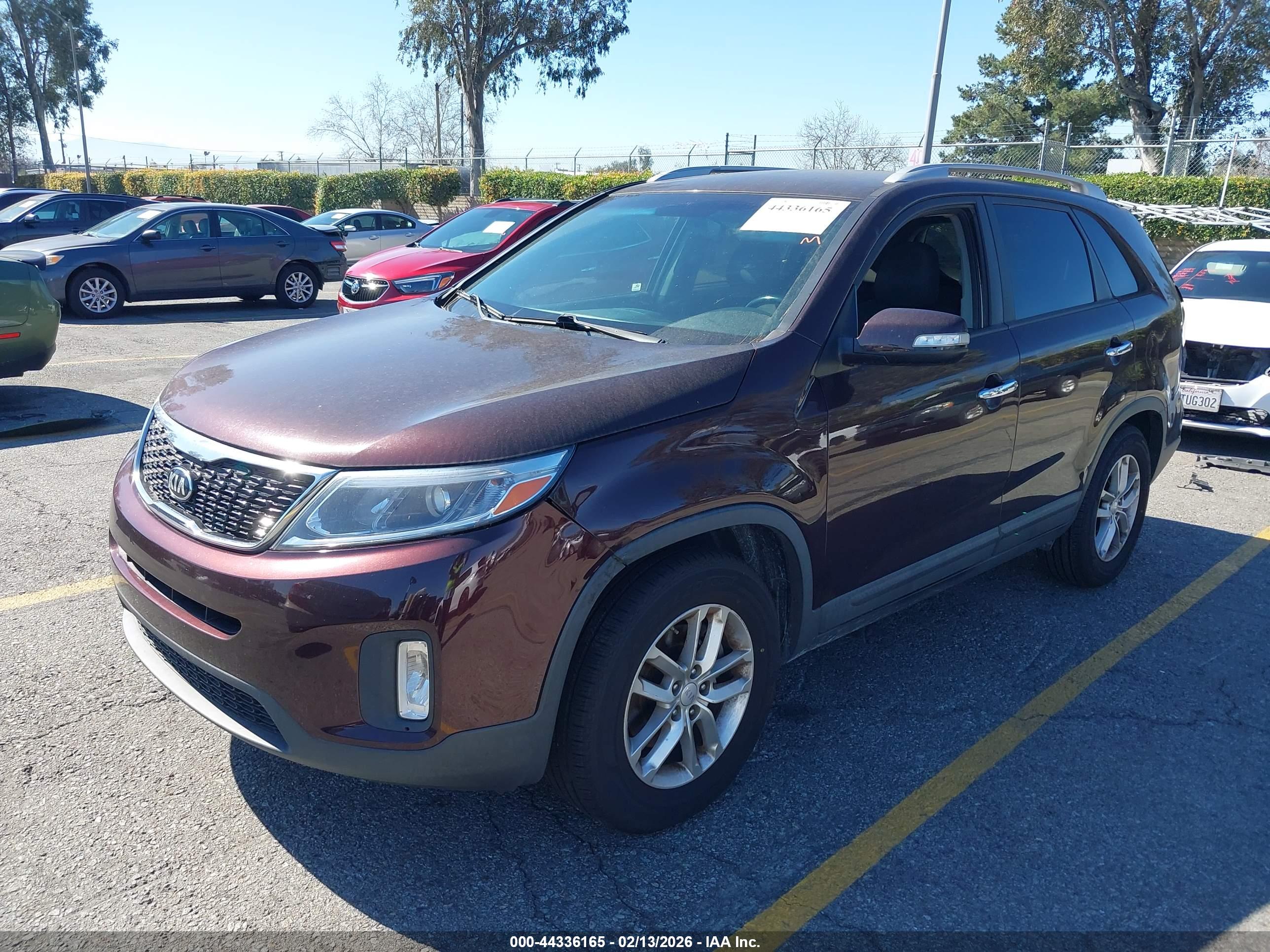 KIA SORENTO image 2