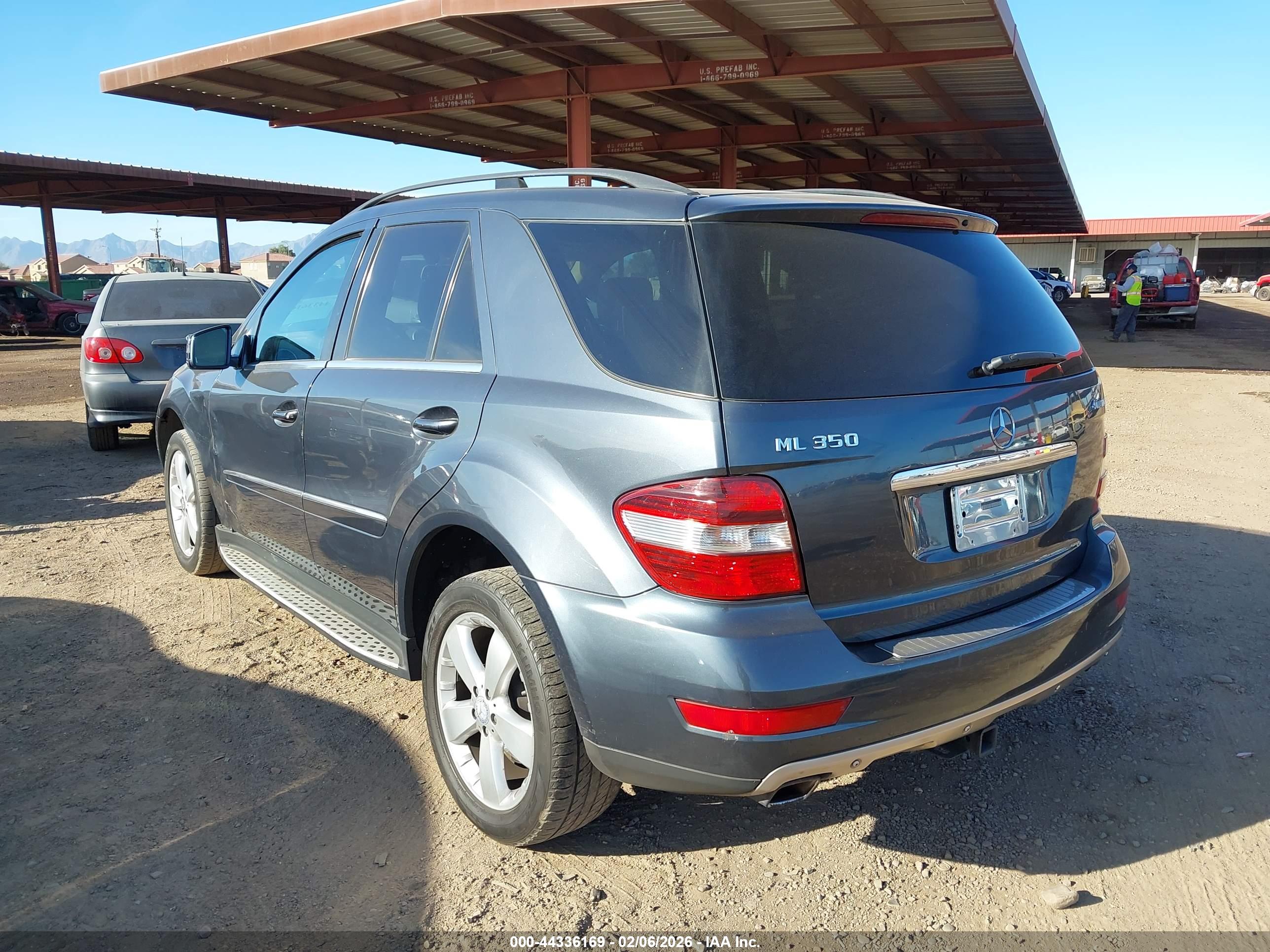 MERCEDES-BENZ ML image 3
