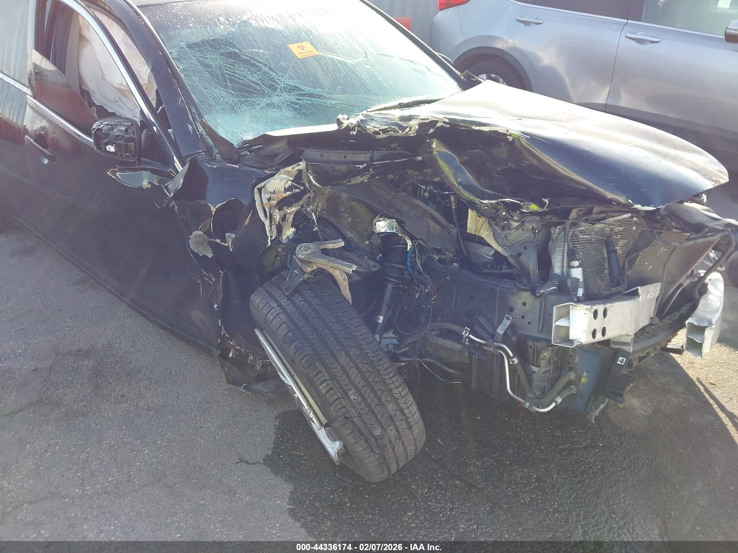 INFINITI G37 image 6