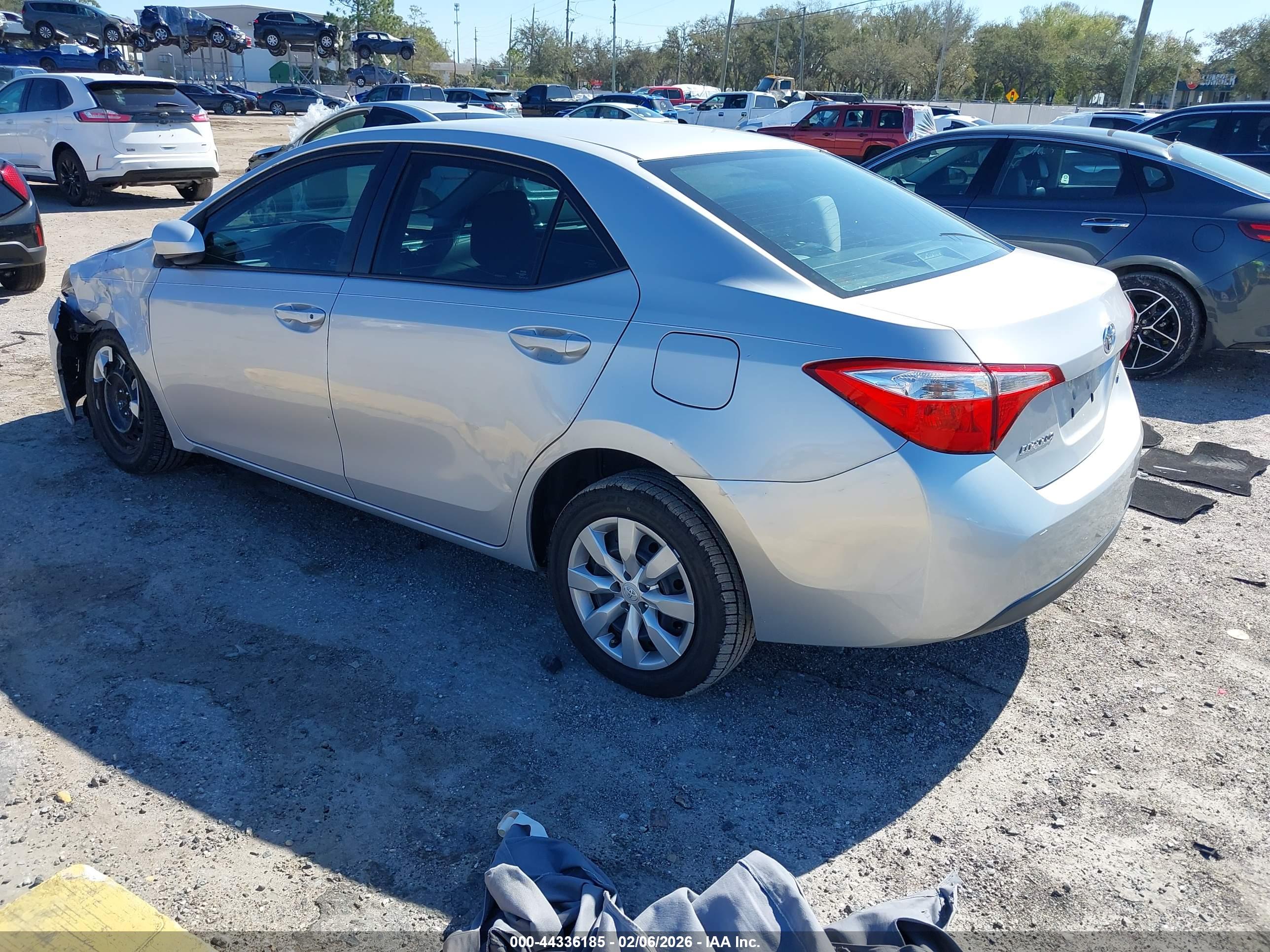 TOYOTA COROLLA image 3