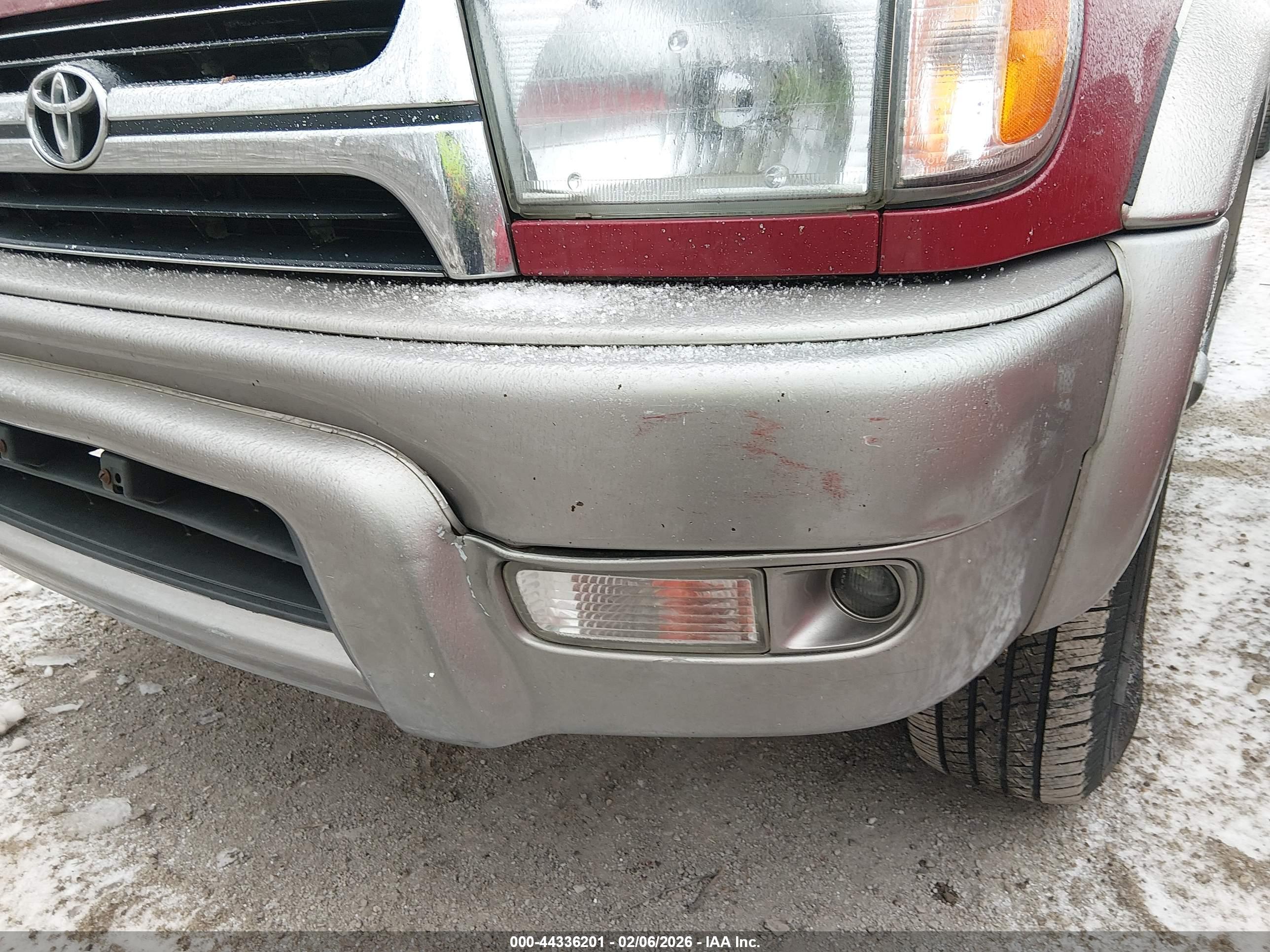 TOYOTA 4RUNNER image 6