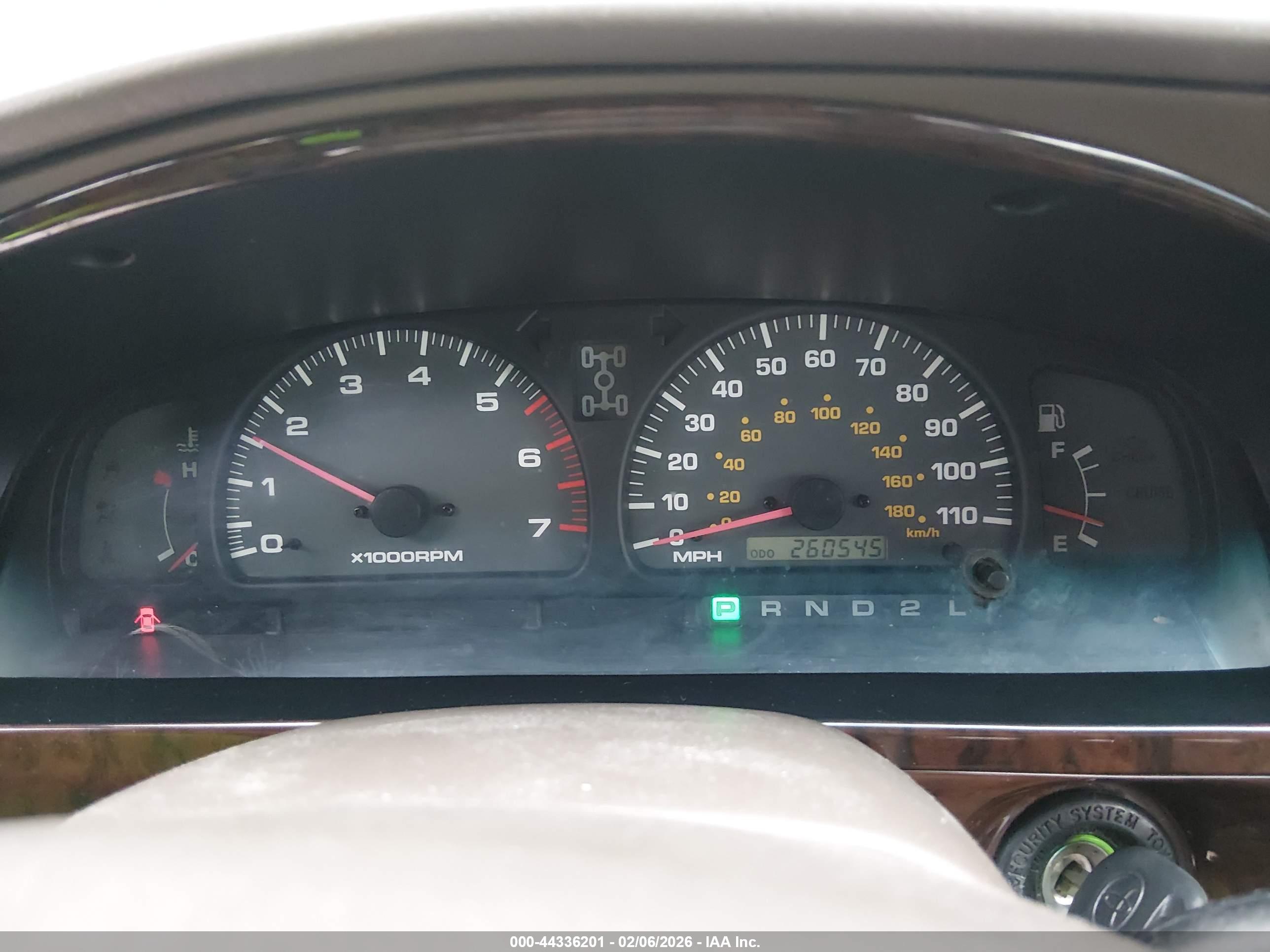 TOYOTA 4RUNNER image 7