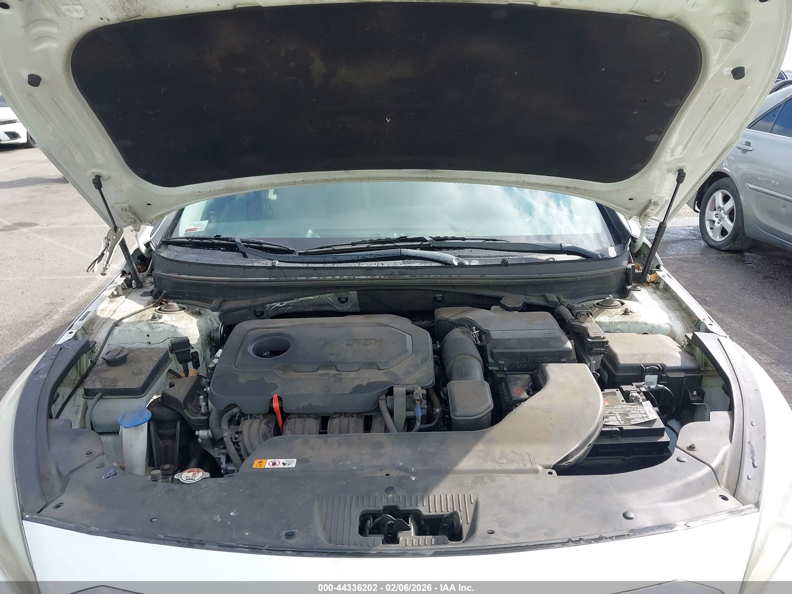 HYUNDAI SONATA image 10