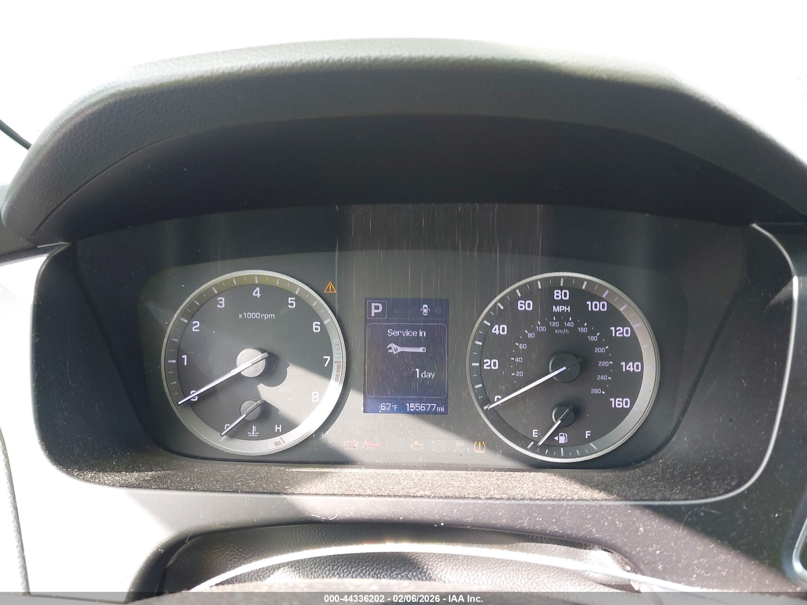 HYUNDAI SONATA image 7