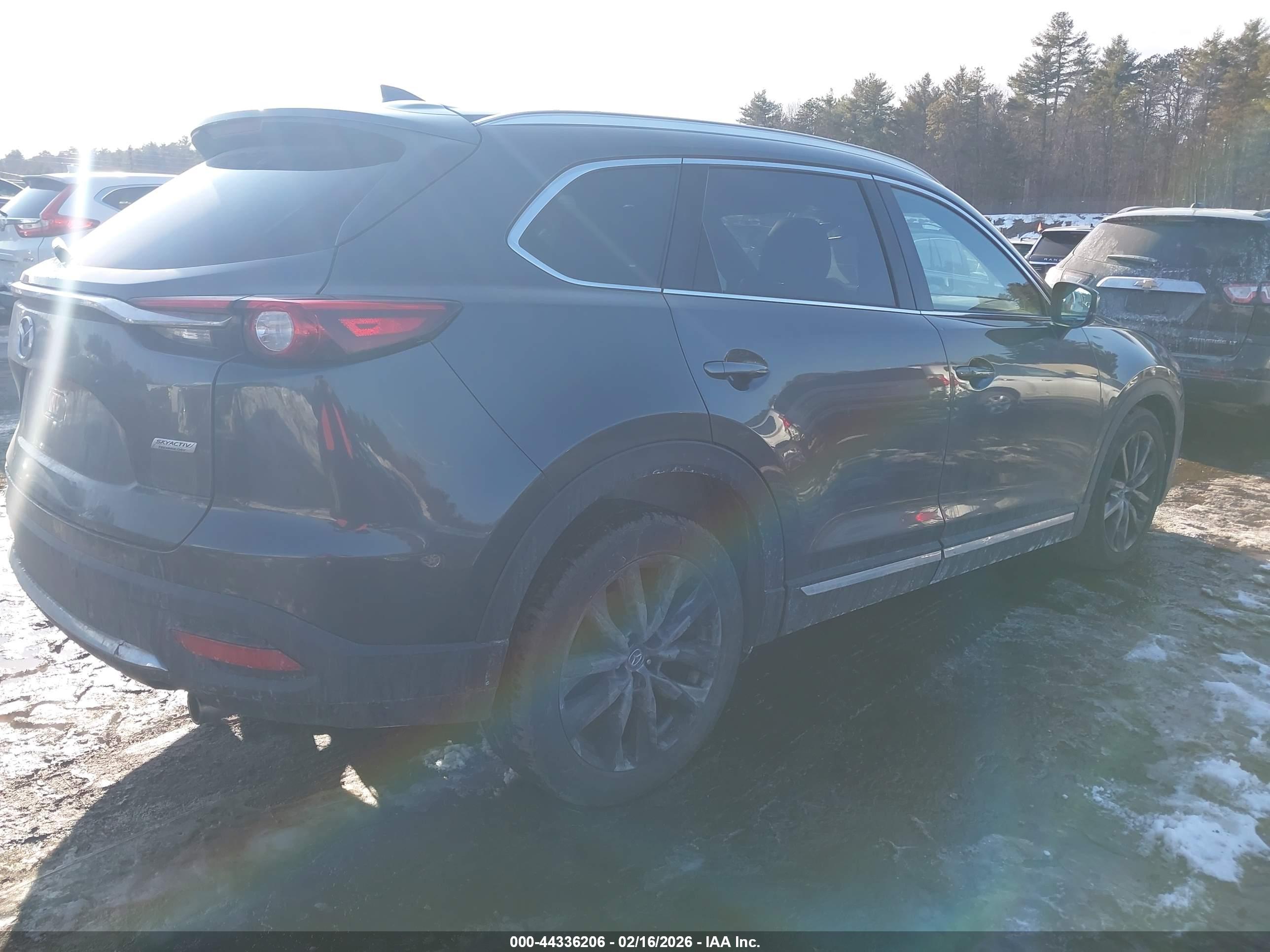 MAZDA CX-9 image 4