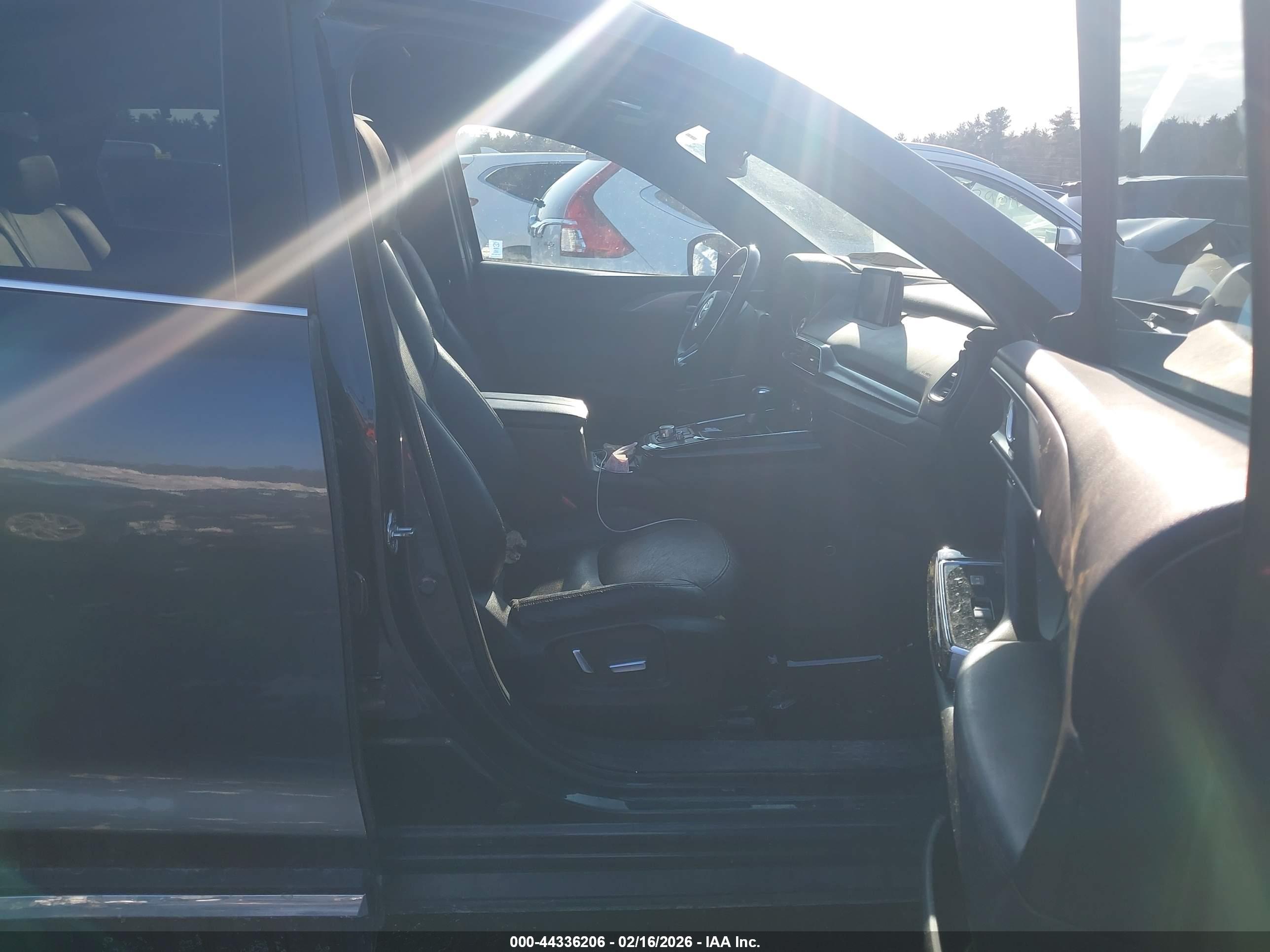 MAZDA CX-9 image 5