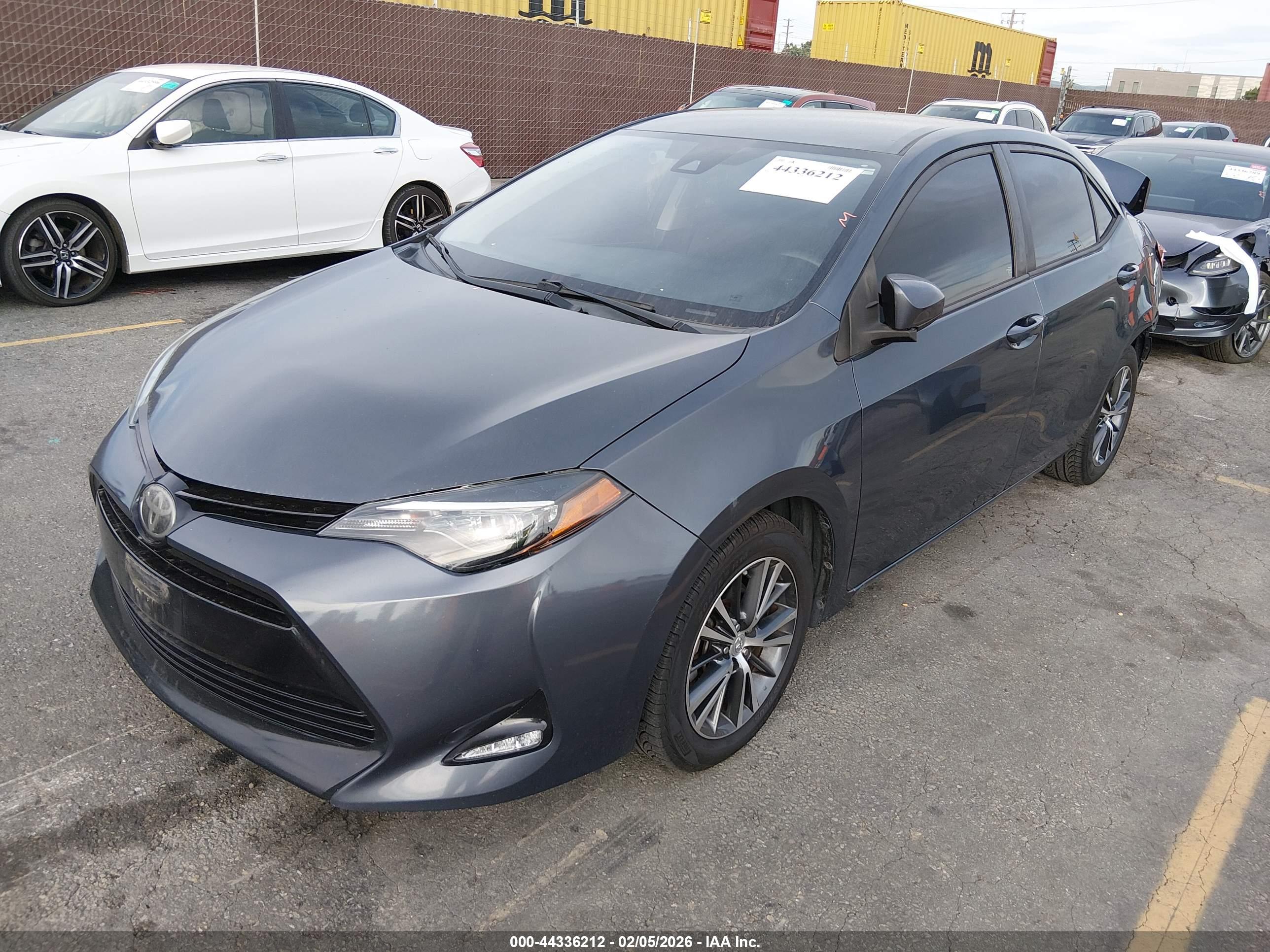 TOYOTA COROLLA image 2