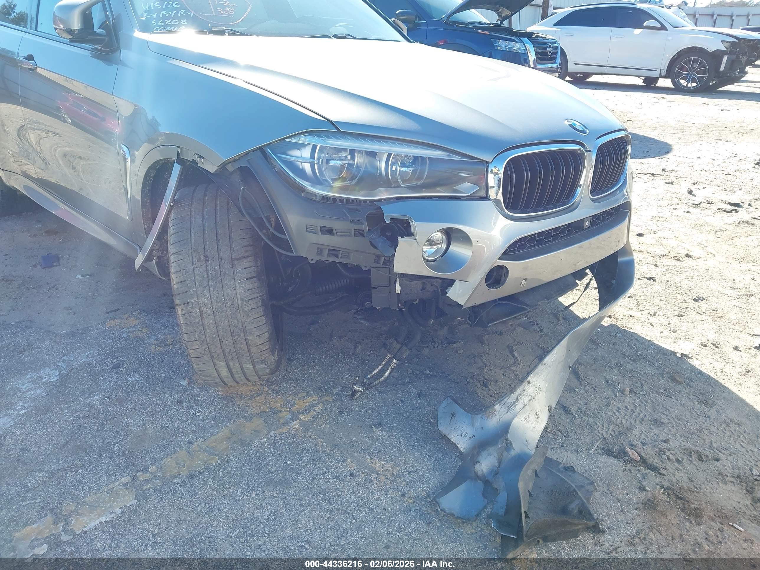 BMW X6 image 6