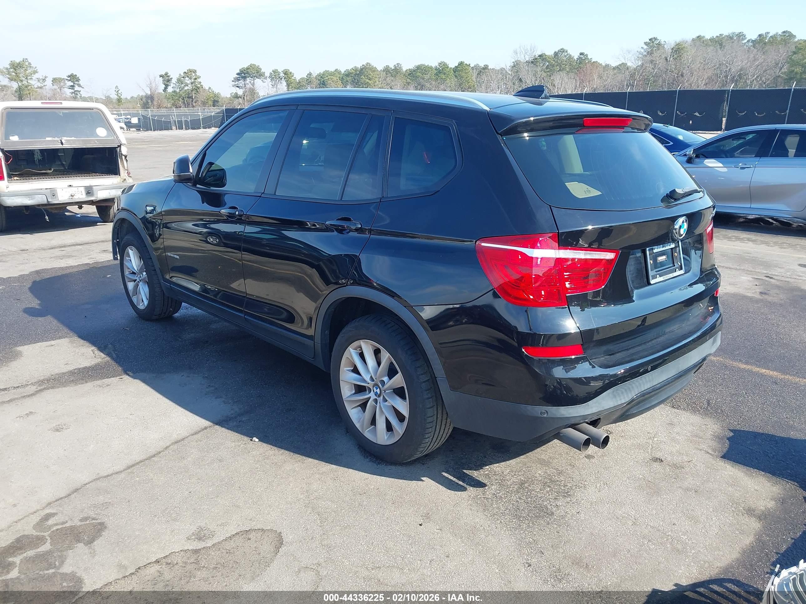 BMW X3 image 3