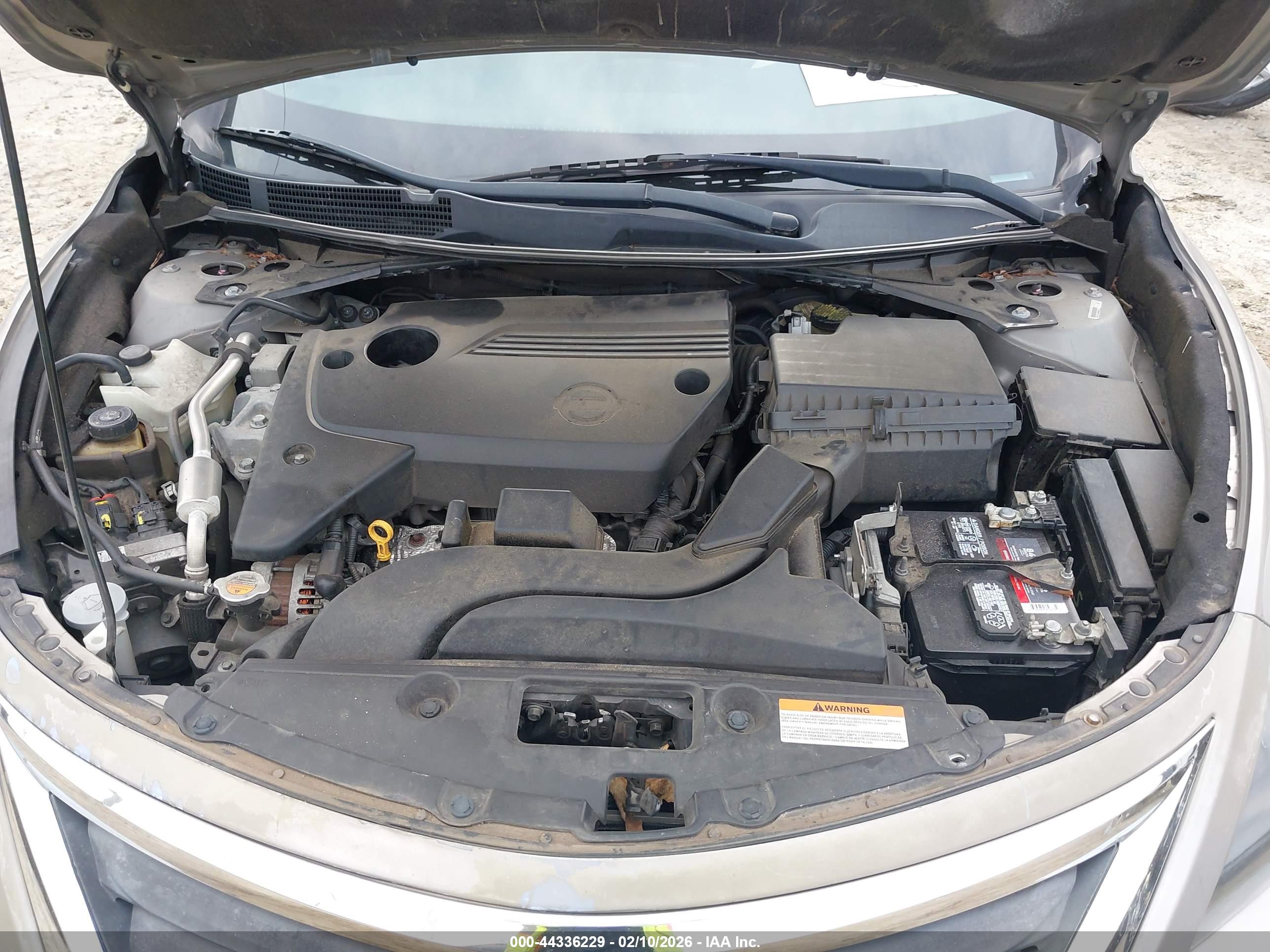 NISSAN ALTIMA image 10