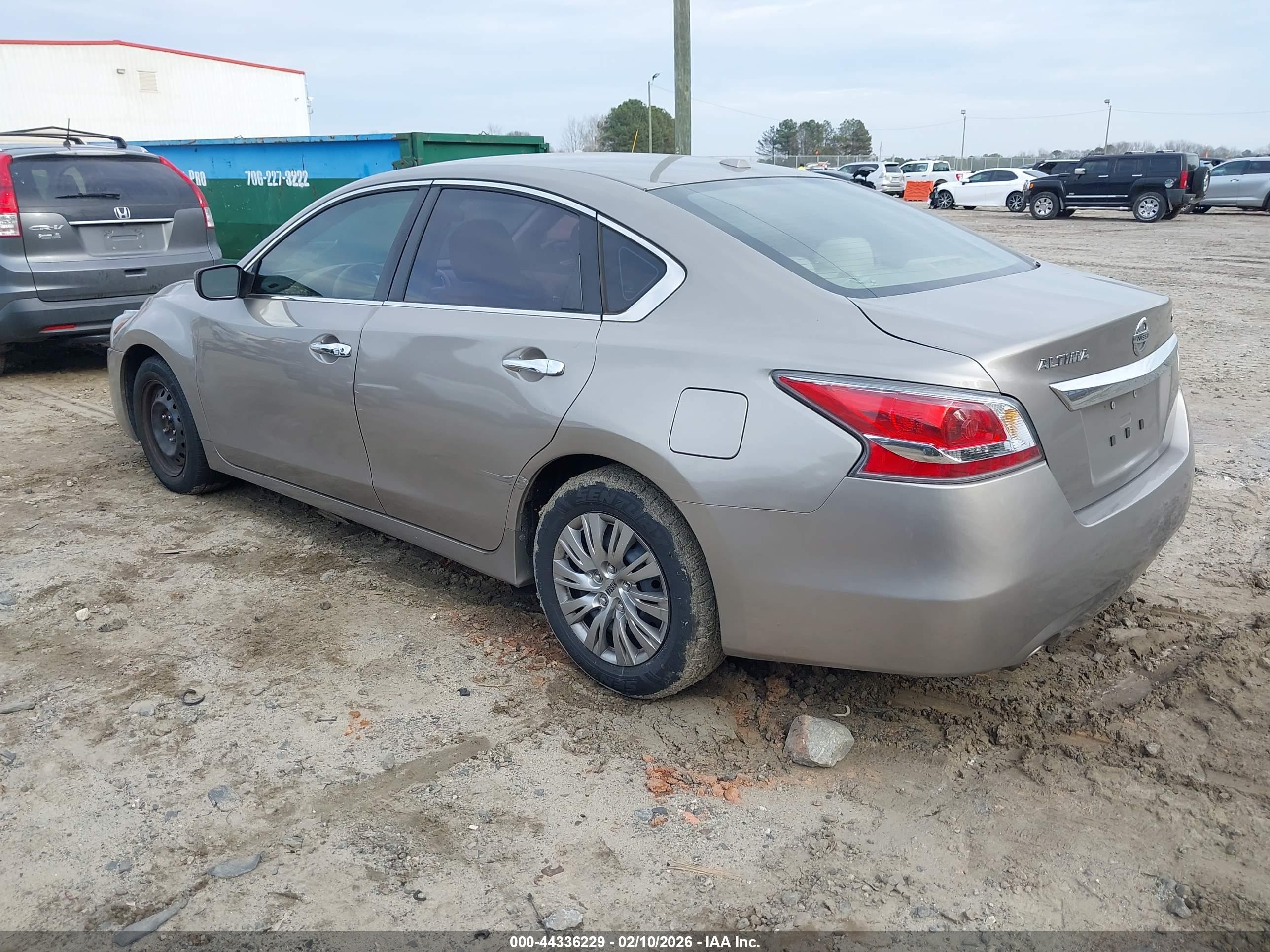 NISSAN ALTIMA image 3