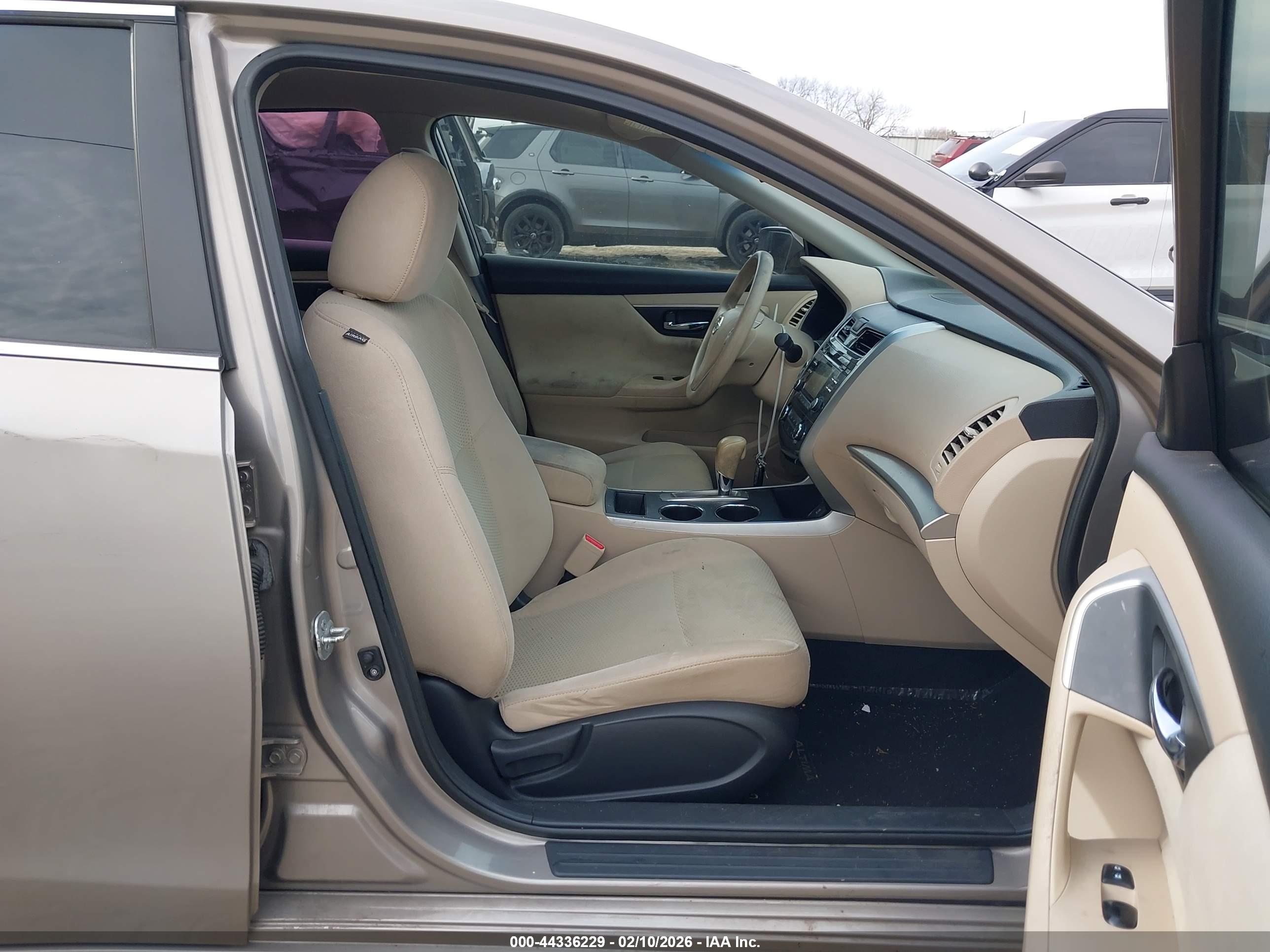 NISSAN ALTIMA image 5