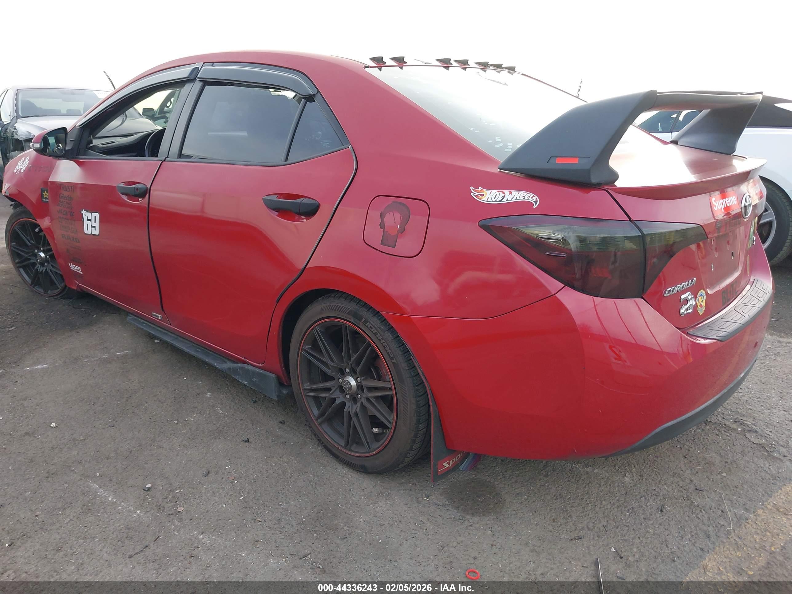 TOYOTA COROLLA image 3